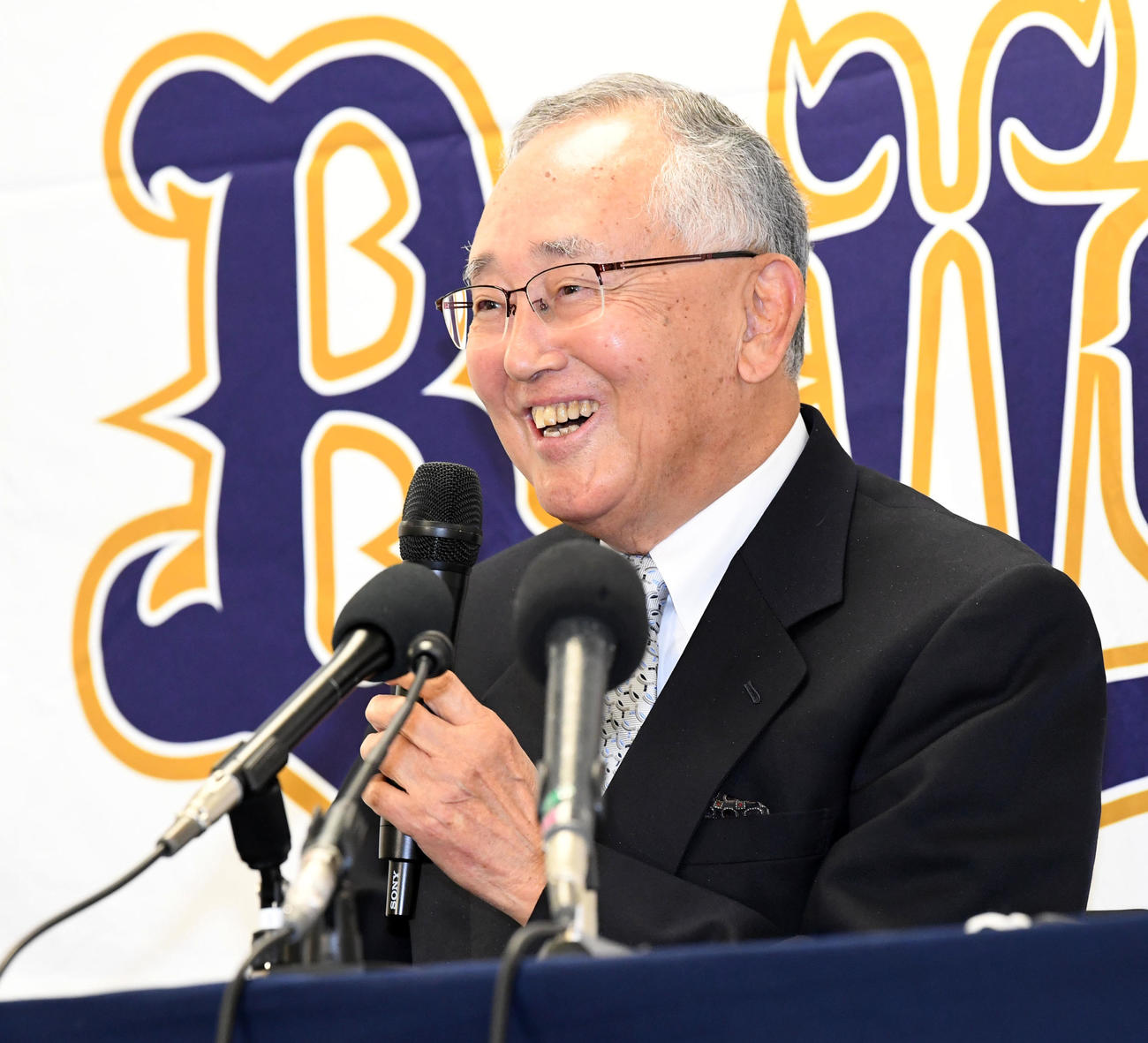 今シーズン限りでのオーナー退任を表明するオリックス宮内オーナー（撮影・前岡正明）