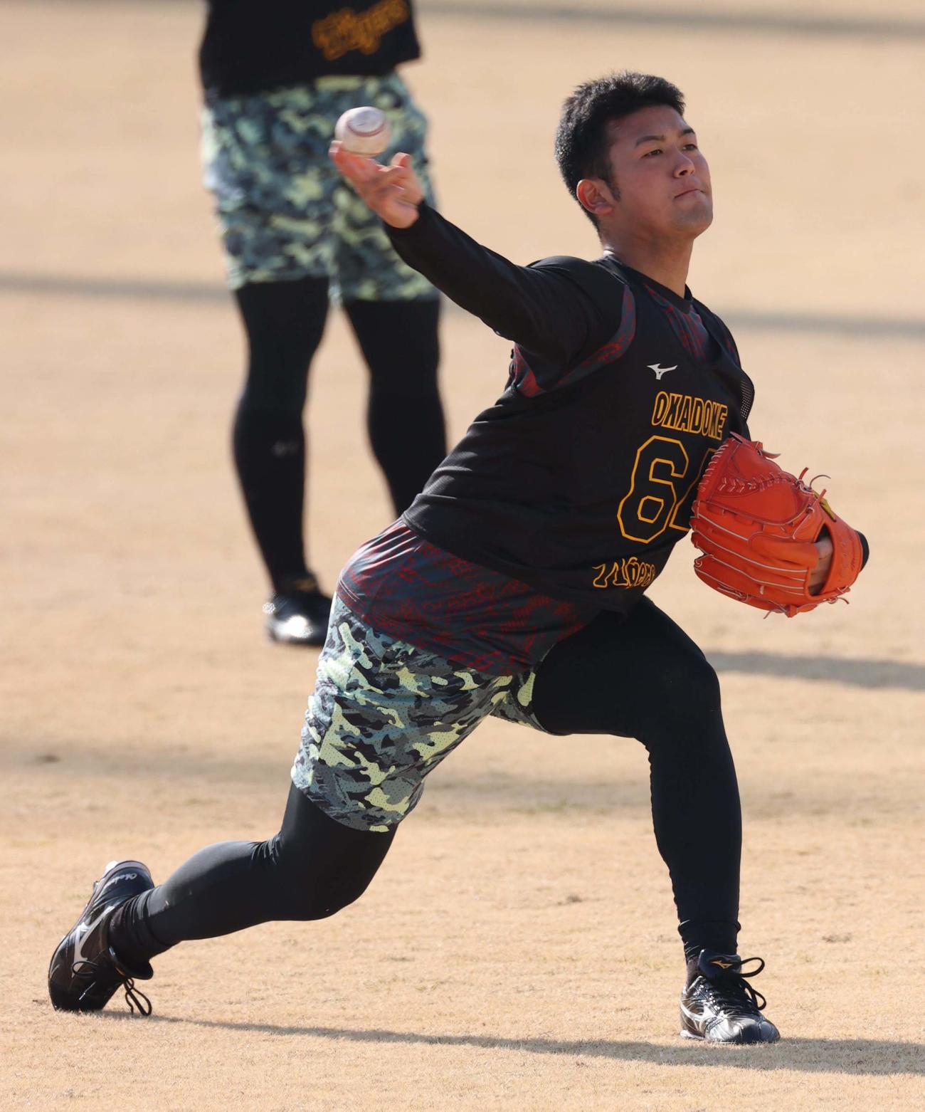 阪神岡留英貴（2022年1月27日撮影）