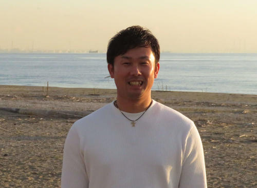 21年11月、現役引退した高浜氏