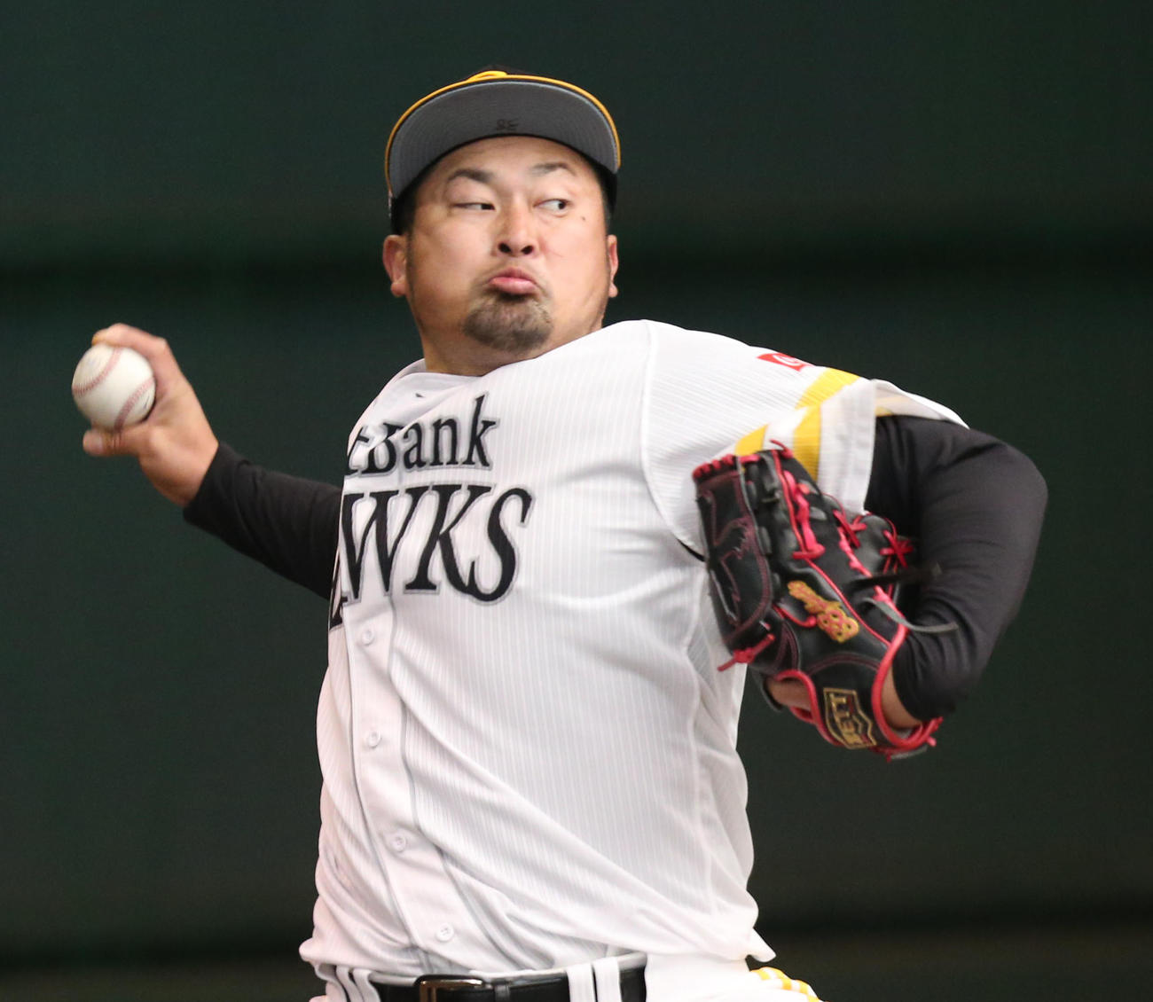ブルペンに入った森唯斗（撮影・梅根麻紀）