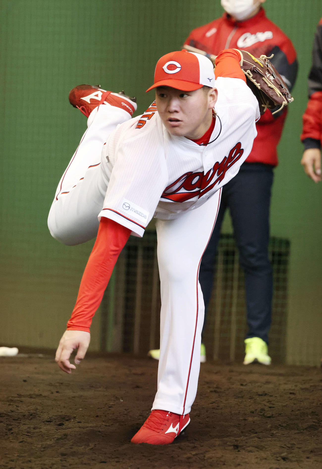 広島ドラフト5位の松本竜也（2022年2月1日撮影）