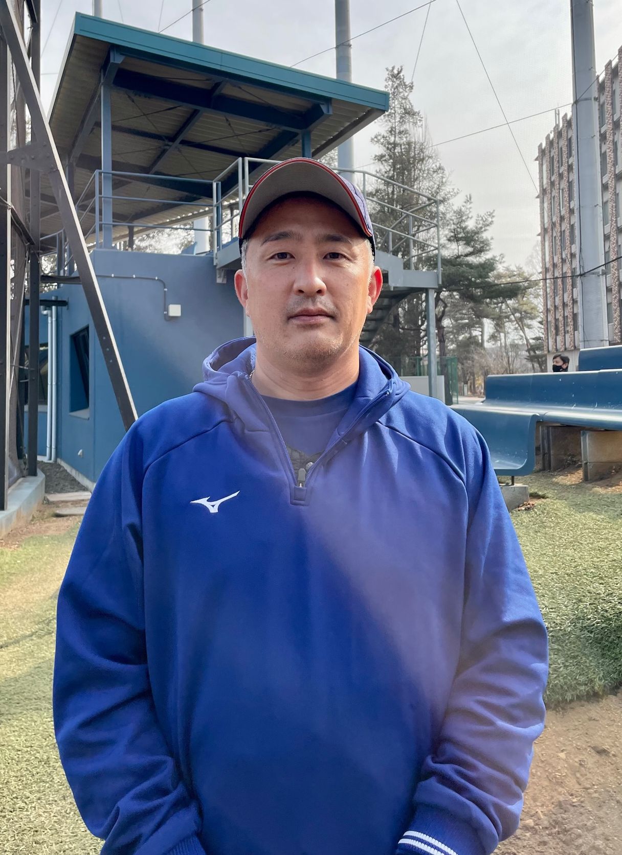 [日曜まで大幅値下げ]実使用中日金剛弘樹選手サイン入りユニフォーム上下とベルト 元中日の金剛弘樹氏が立正大の監督に就任 坂田精二郎監督は退任 - アマ