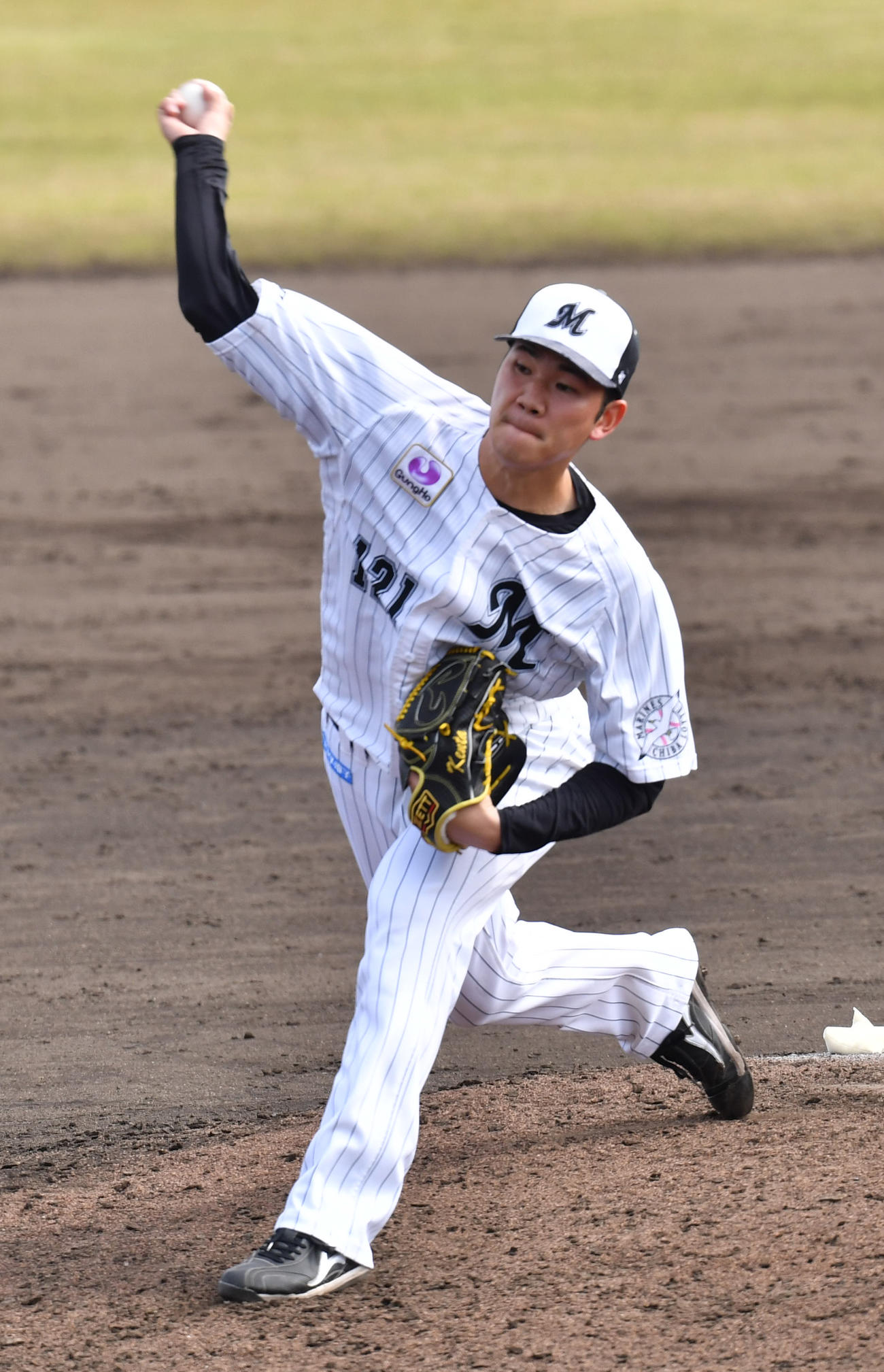 シート打撃に登板した小沼（撮影・柴田隆二）