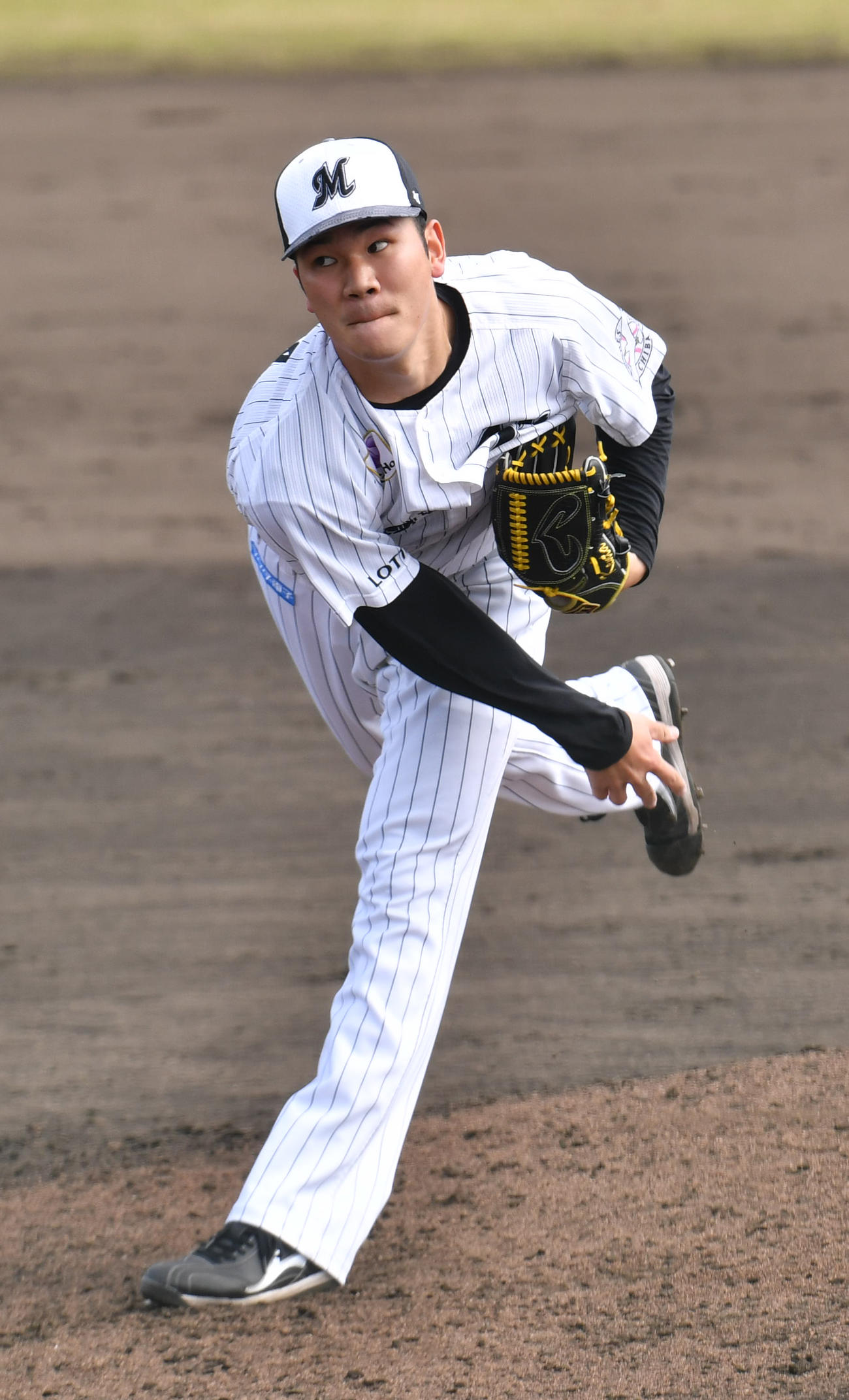 シート打撃に登板した小沼（撮影・柴田隆二）