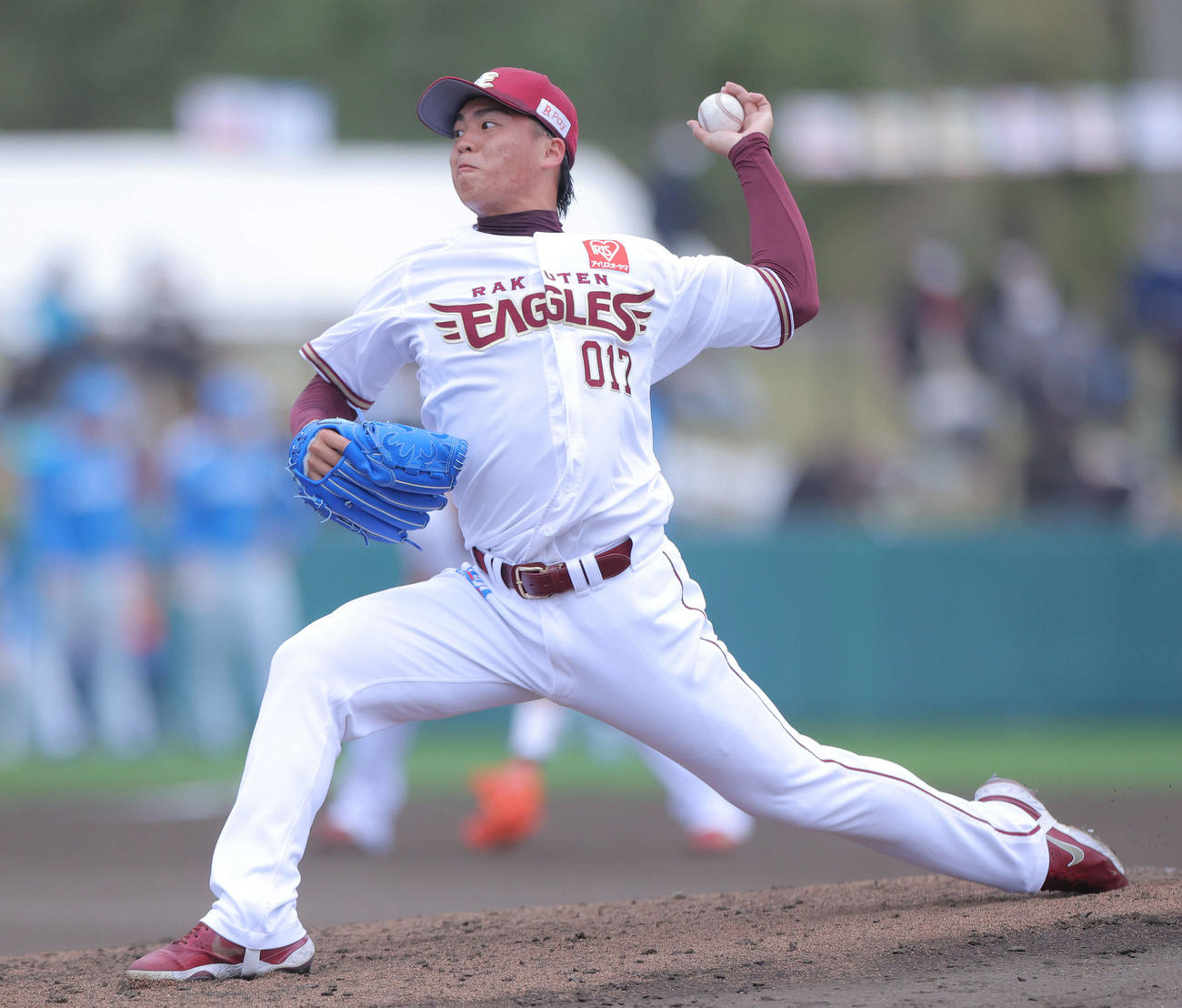 楽天対日本ハム　6回表、楽天4番手で登板する王彦程（撮影・河田真司）