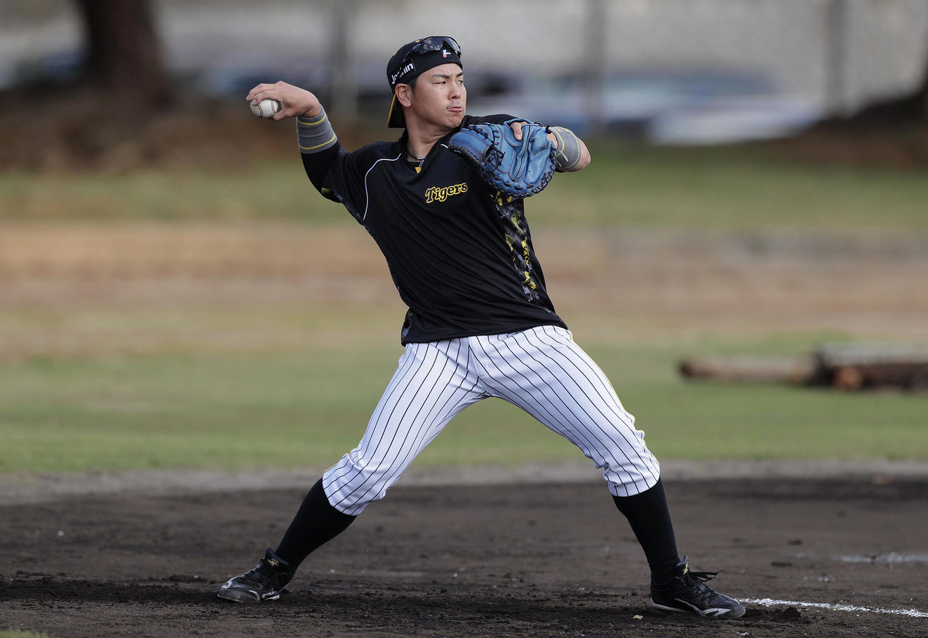 阪神梅野隆太郎（2022年2月6日撮影）