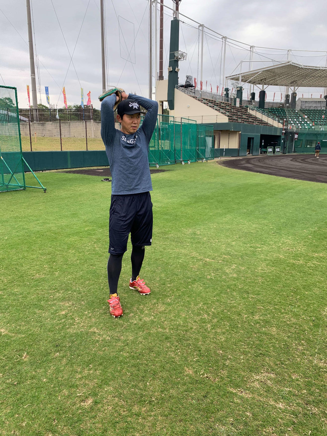 ヤクルト戦に向けて調整した楽天西口（楽天野球団提供）