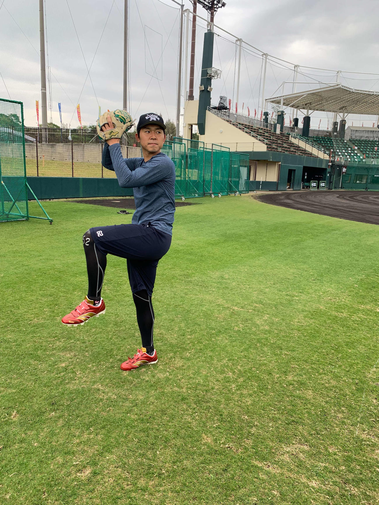 ヤクルト戦に向けて調整した楽天西口（楽天野球団提供）