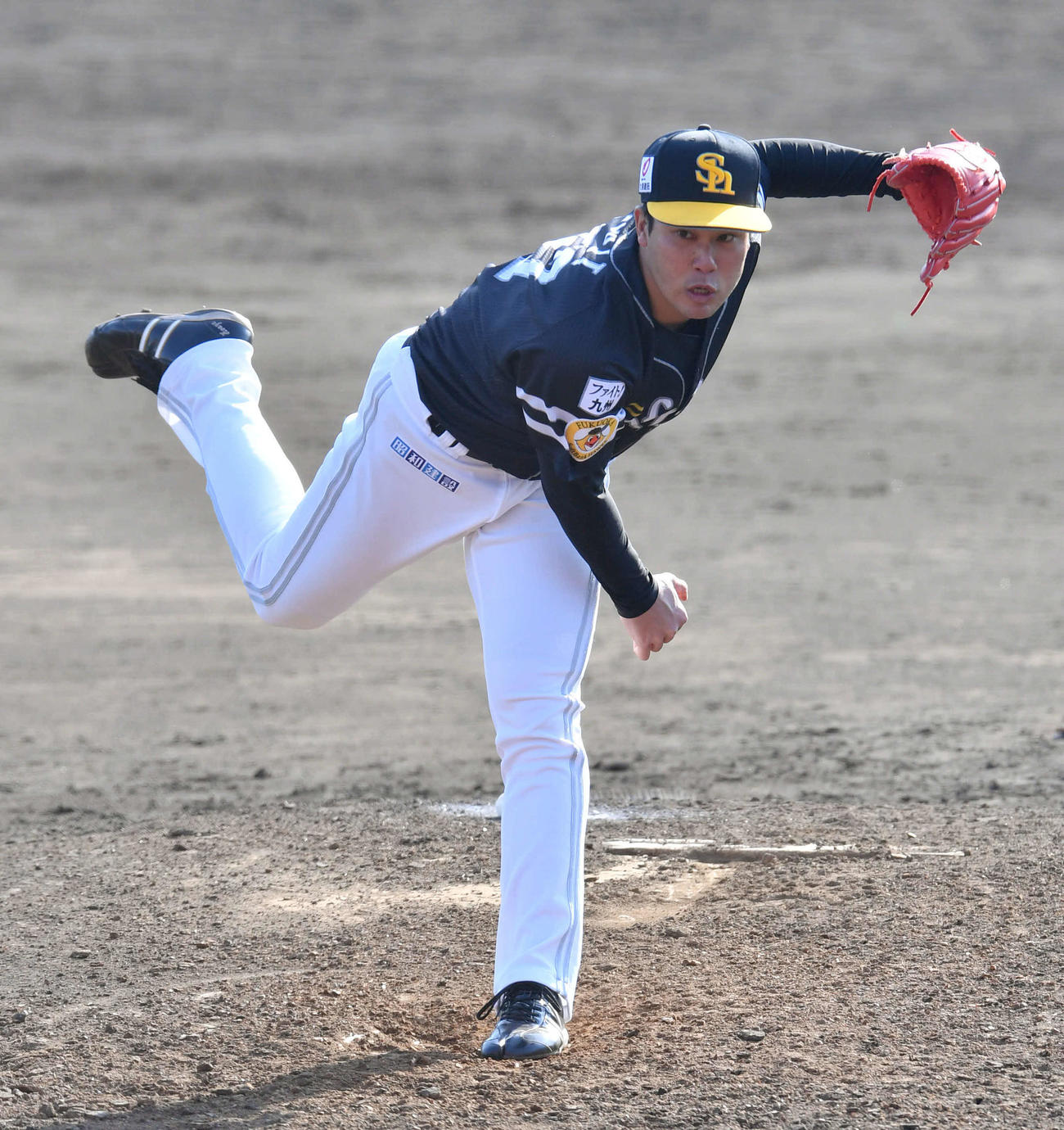 紅白戦　6回裏より登板した、紅組4番手の藤井（撮影・岩下翔太）