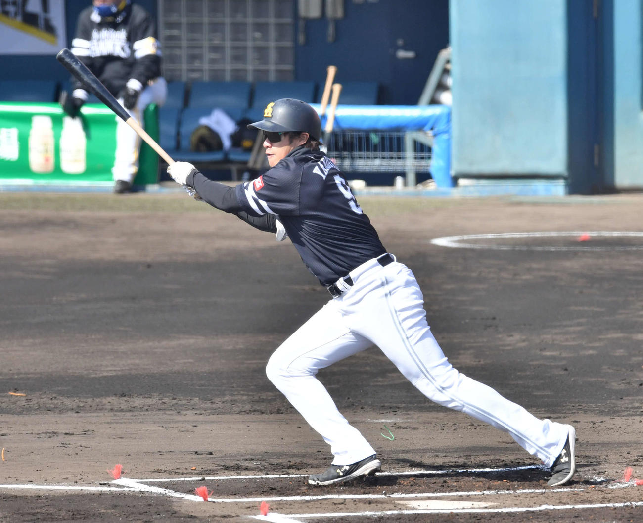 紅白戦で柳田は左中間へ二塁打を放つ（2022年2月17日撮影）