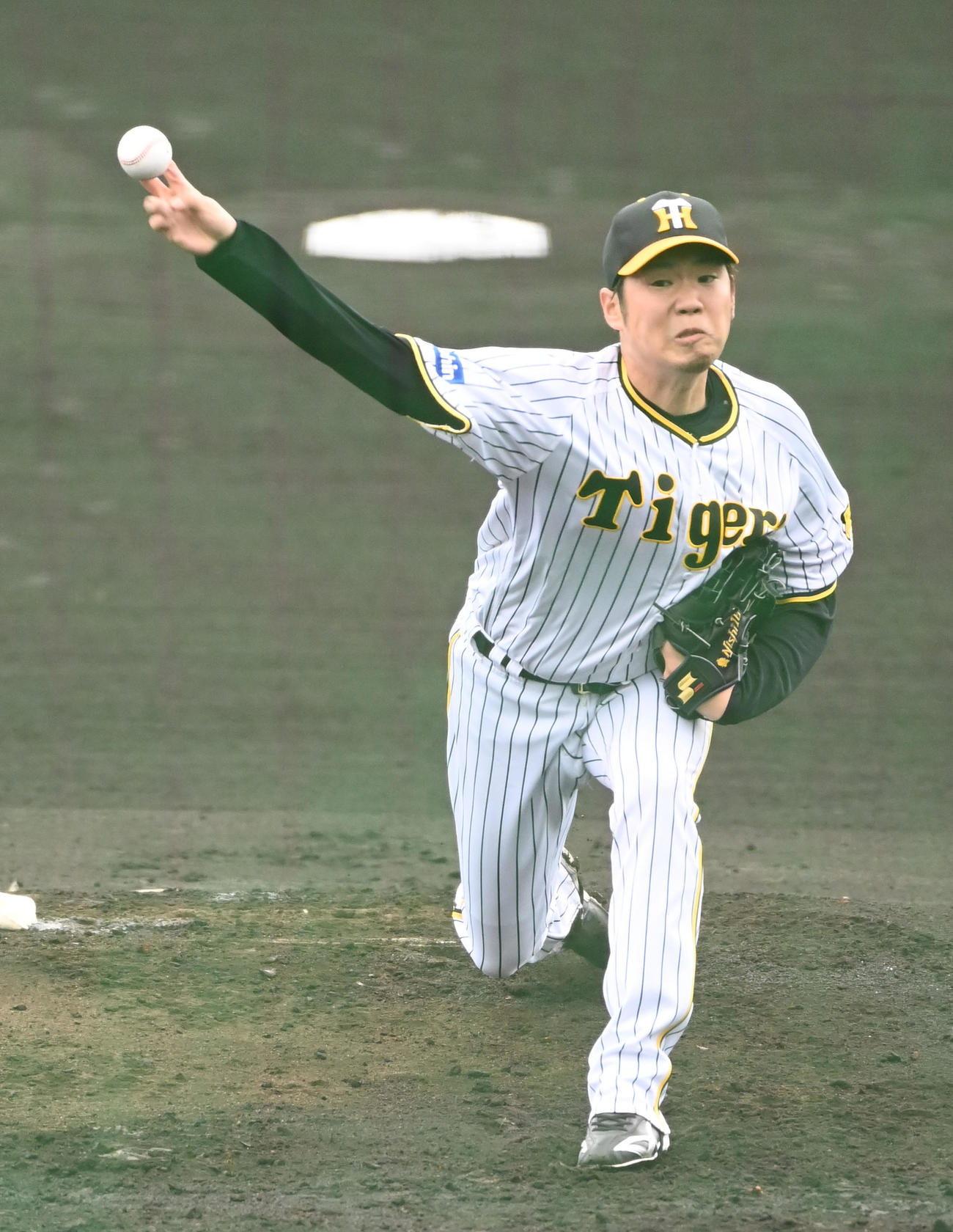 シート打撃に登板した西勇（撮影・前岡正明）