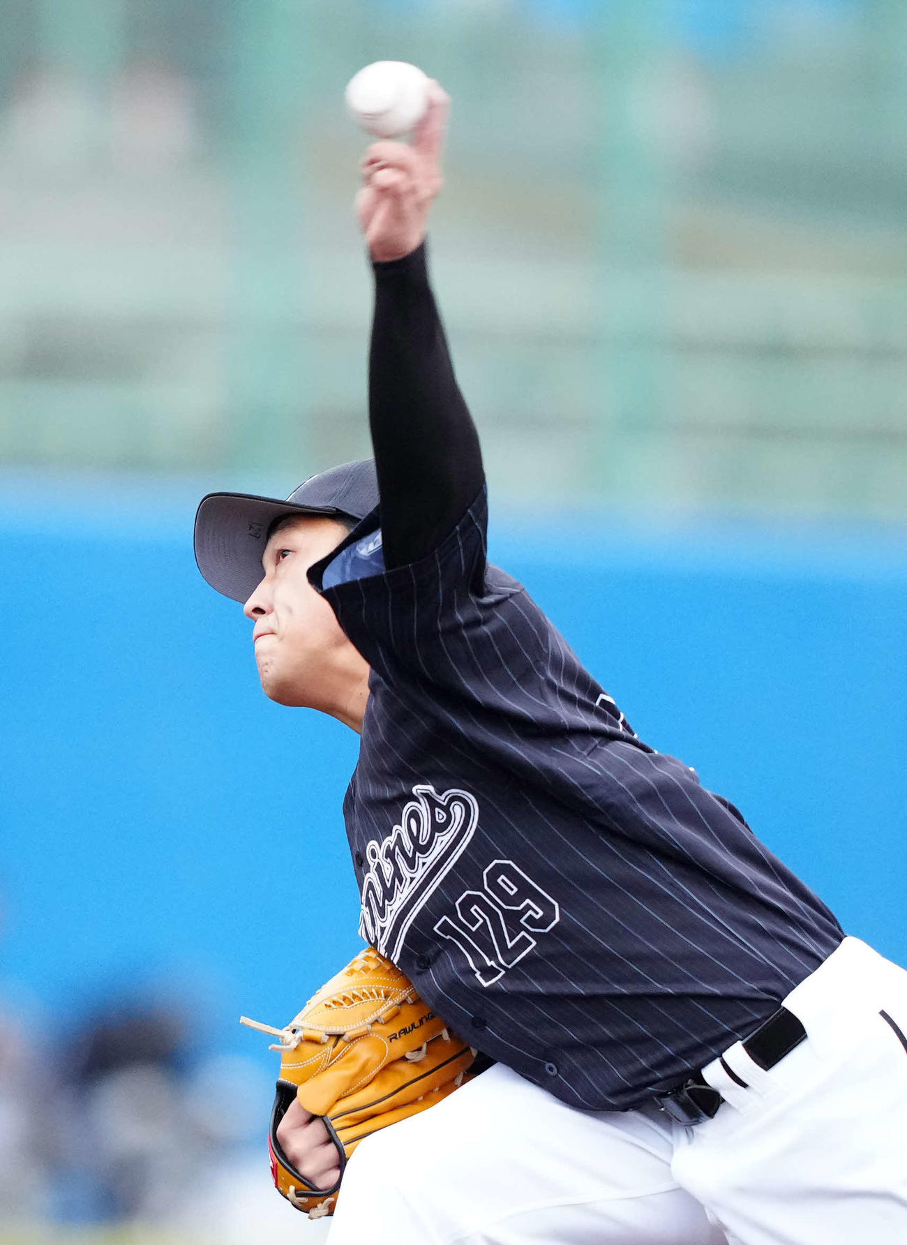 ヤクルト対ロッテ　ロッテ先発の佐藤奨（撮影・江口和貴）