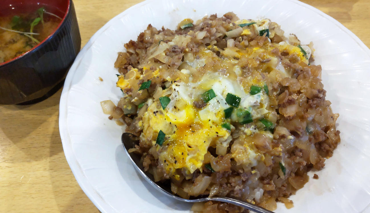 沖縄が誇るソウルフード「三笠食堂」のちゃんぽん(三笠風)