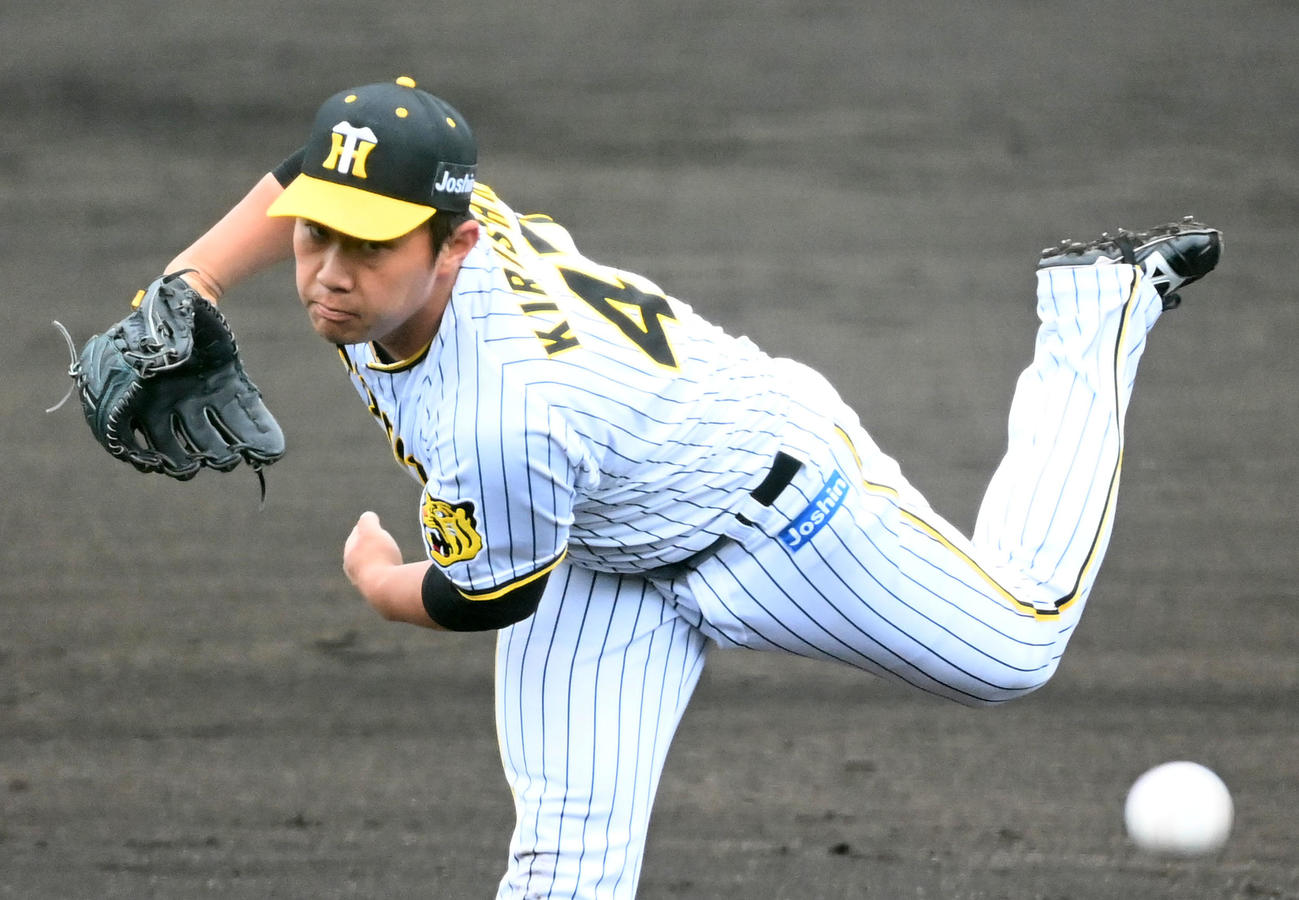 阪神対中日　阪神2番手の桐敷（撮影・前岡正明）