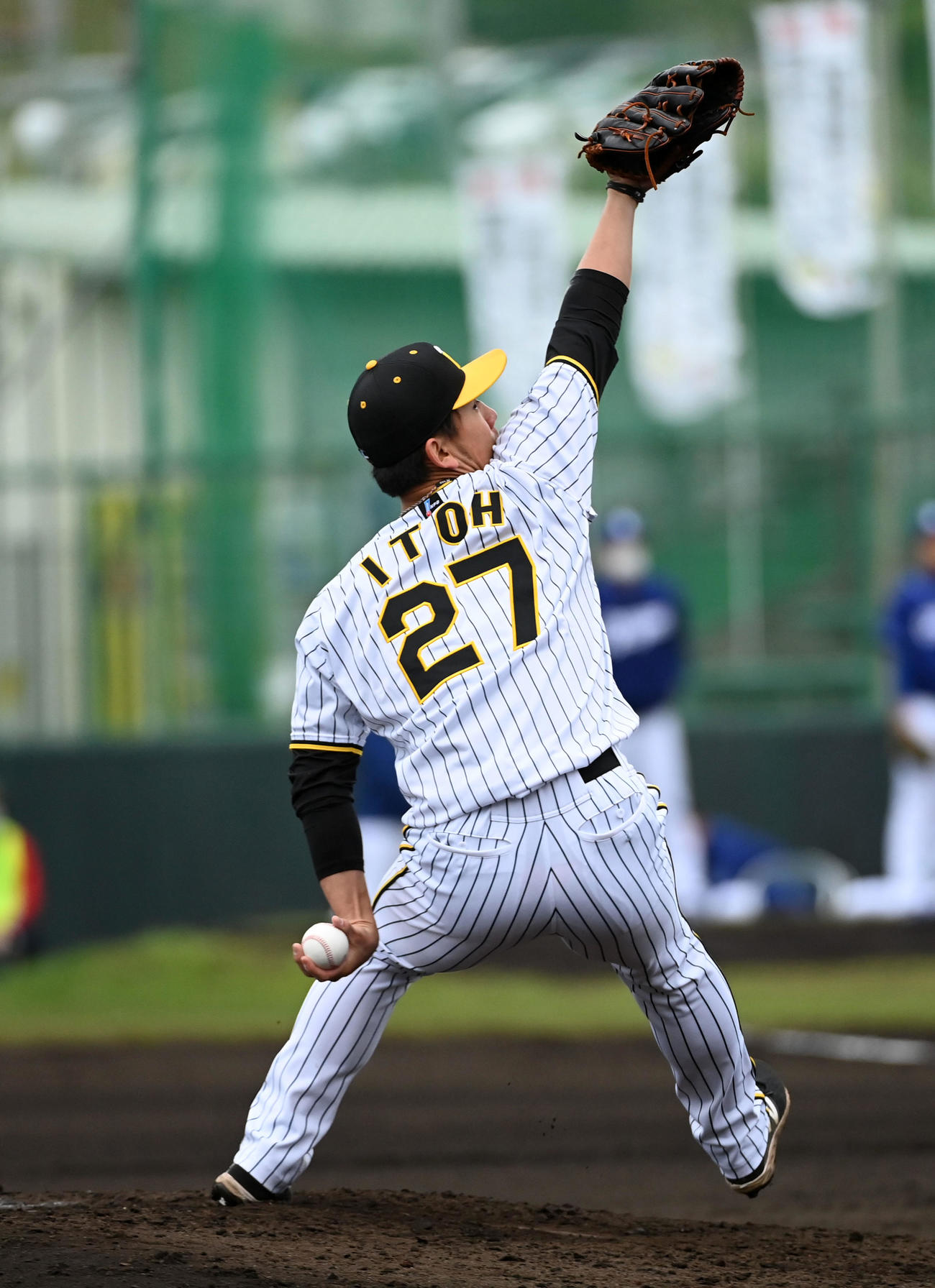 阪神対中日　阪神5番手の伊藤将司（撮影・前岡正明）