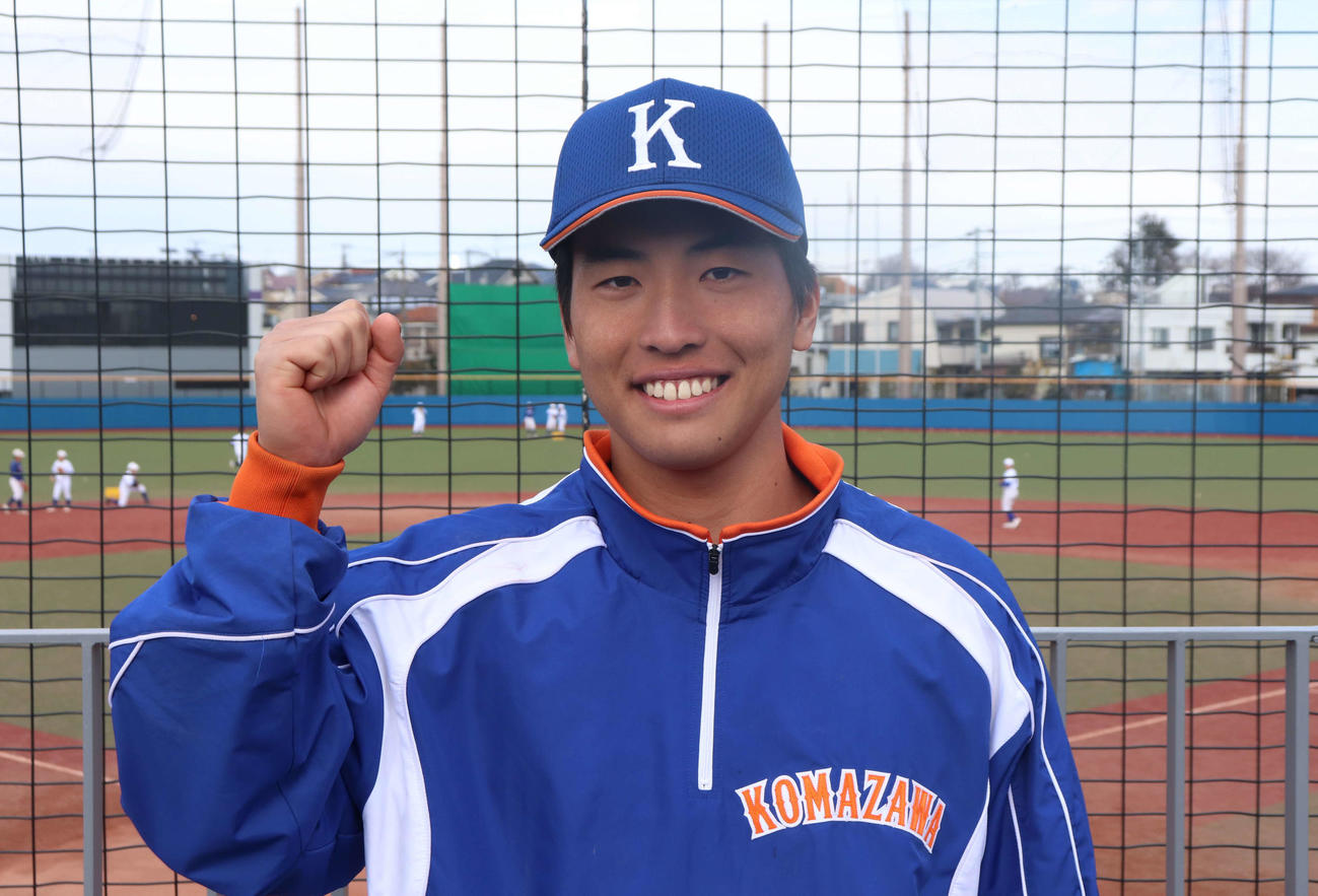 東海大対駒大オープン戦　デビュー戦で初打席初安打を放った駒大・出村夢太外野手（撮影・阿部泰斉）