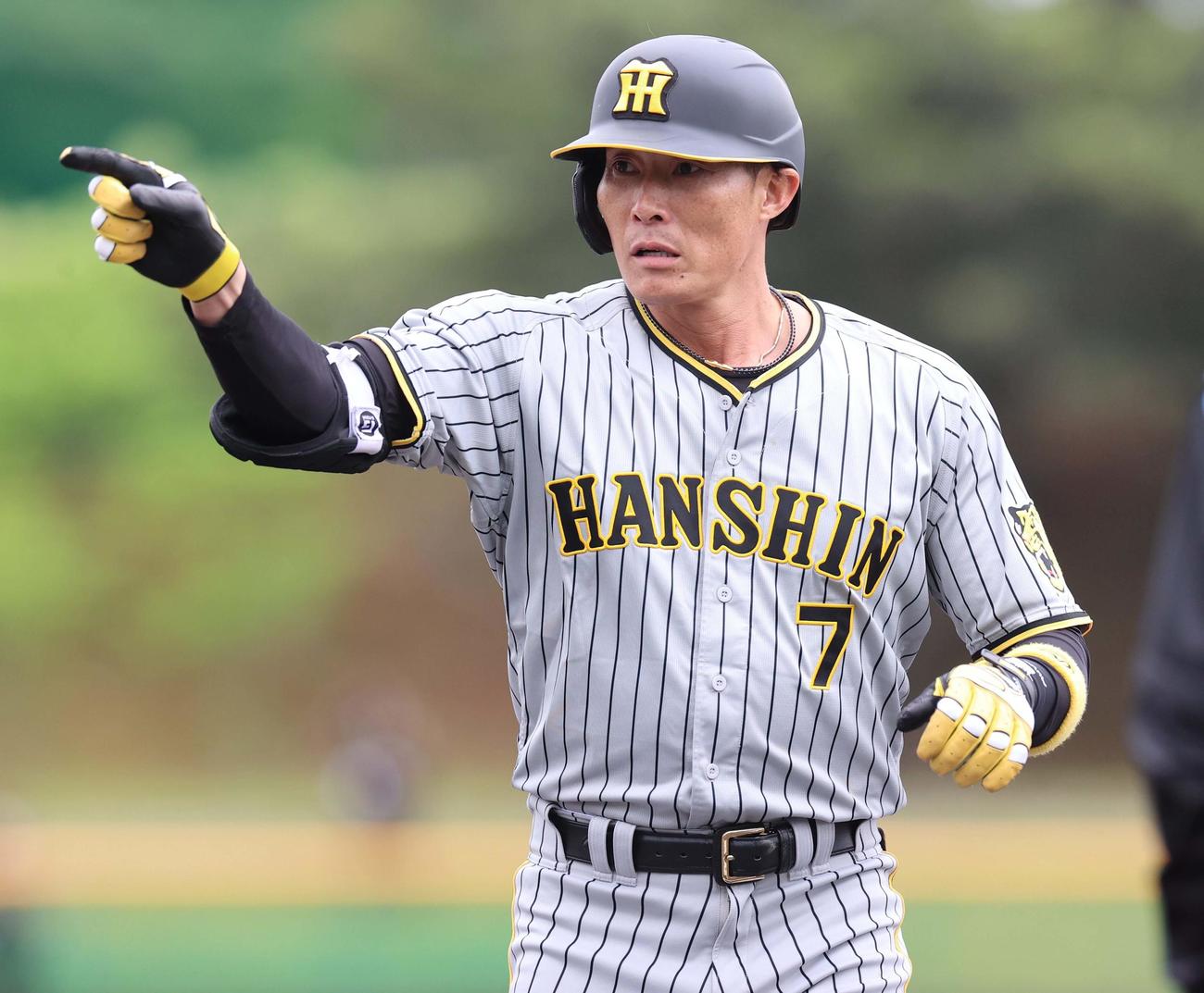2回、右前打を放った糸井（撮影・上田博志）
