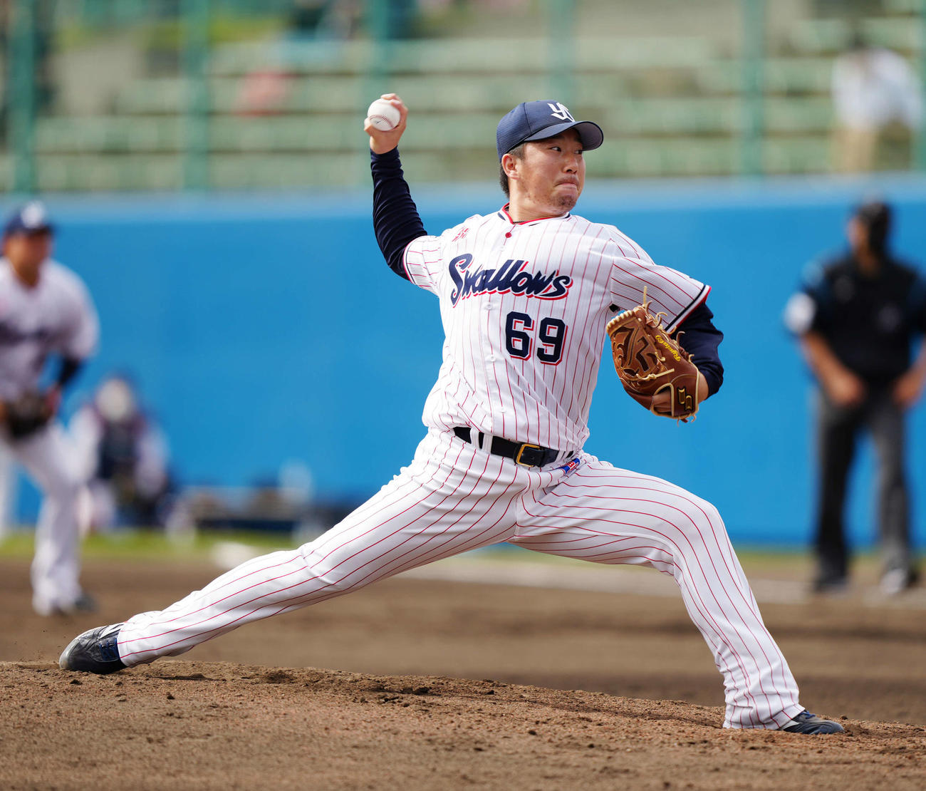 ヤクルト対楽天　ヤクルト3番手の今野（撮影・江口和貴）