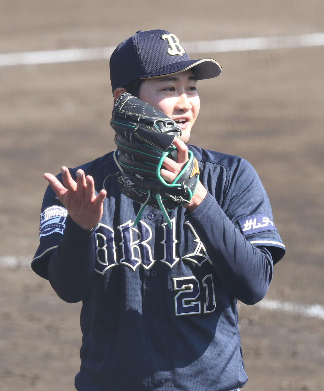 ソフトバンク打線相手に3回見失点に抑え笑顔を見せる竹安大知（撮影・渦原淳）