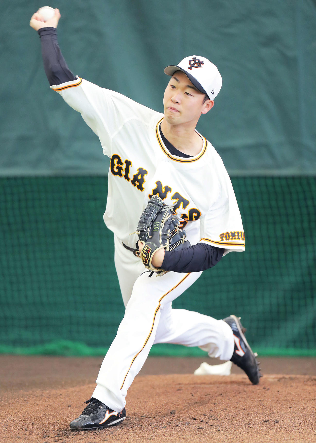 巨人山崎伊織（2022年2月27日撮影）