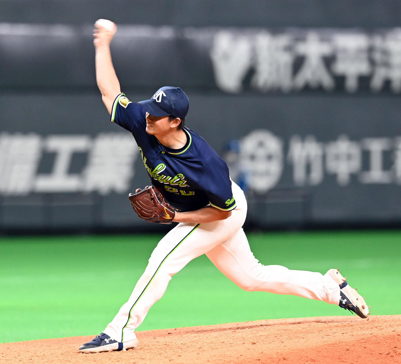 日本ハム対ヤクルト　7回からマウンドに上がったヤクルト木沢（撮影・たえ見朱実）