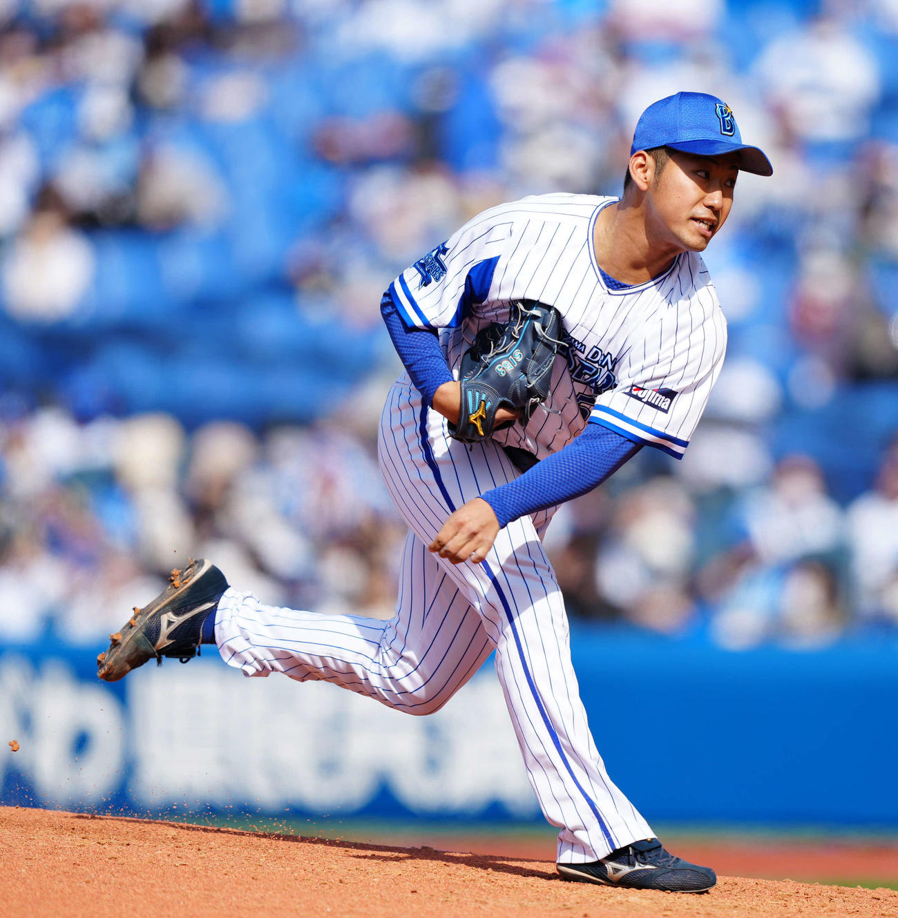 DeNA対オリックス　DeNA2番手の池谷（撮影・江口和貴）