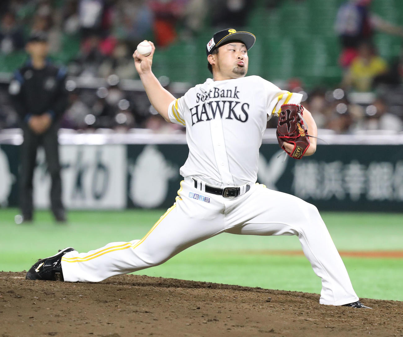 ソフトバンク対ロッテ　4番手で登板した森（撮影・屋方直哉）