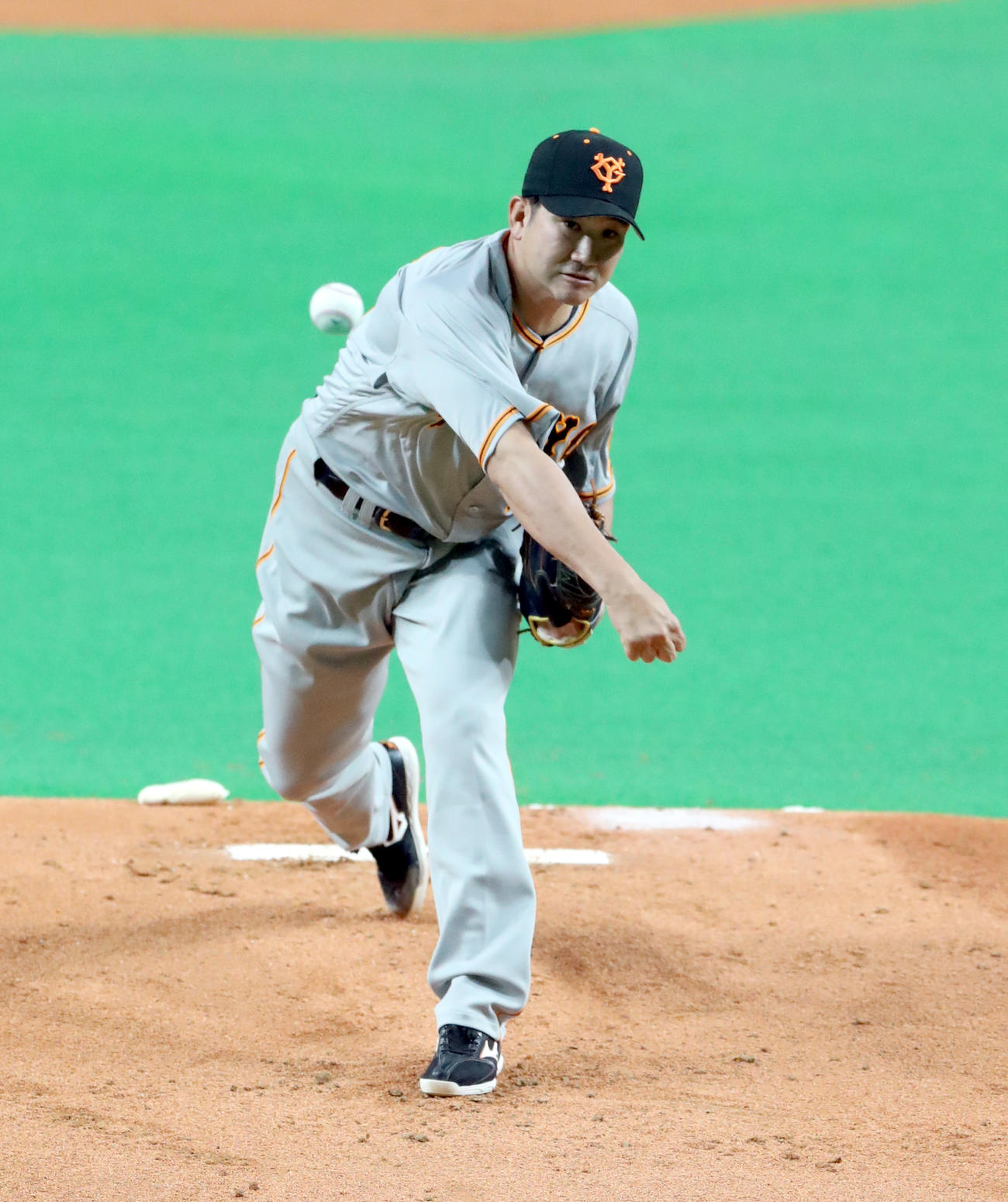日本ハム対巨人　巨人先発の菅野（撮影・佐藤翔太）