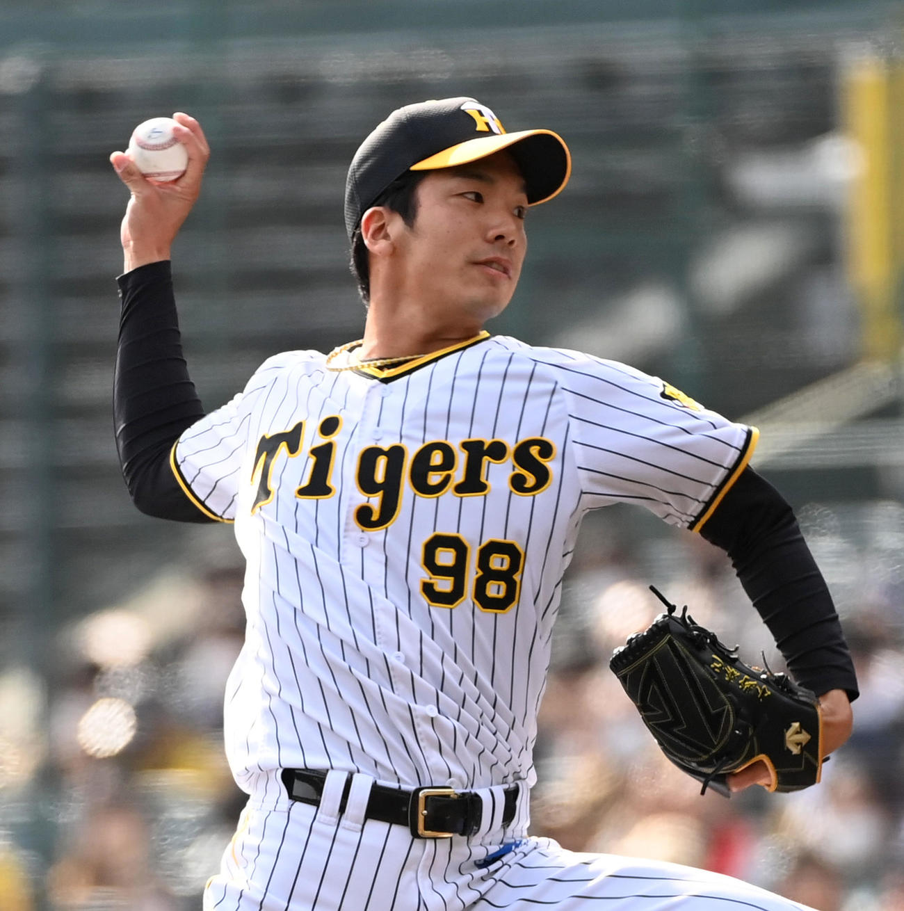 阪神対楽天　阪神2番手の小野（撮影・前岡正明）