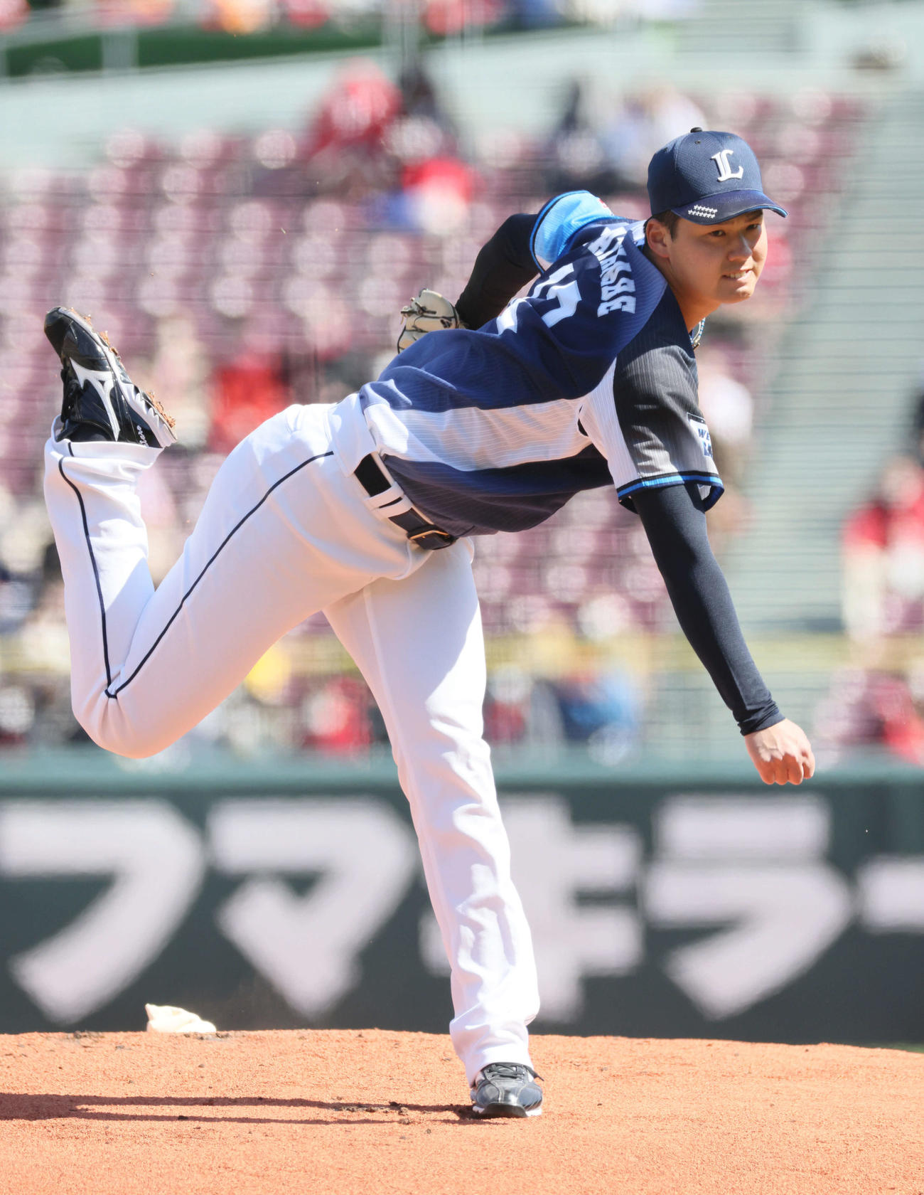 オープン戦広島対西武　西武先発の渡辺（撮影・加藤孝規）