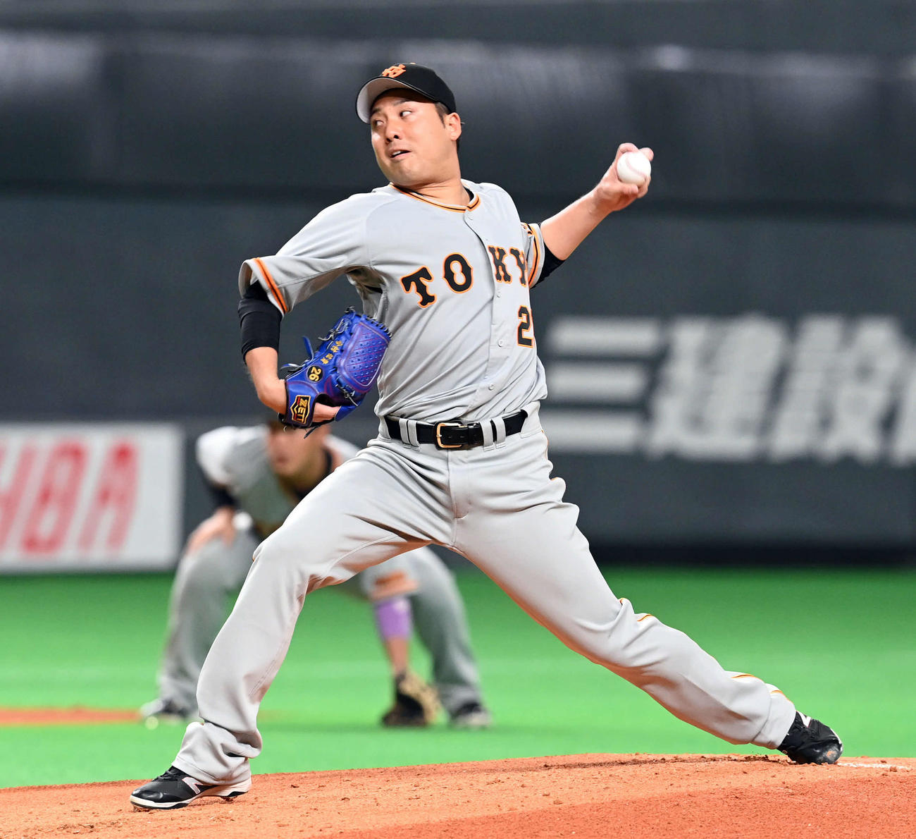 日本ハム対巨人　巨人の先発今村（撮影・たえ見朱実）