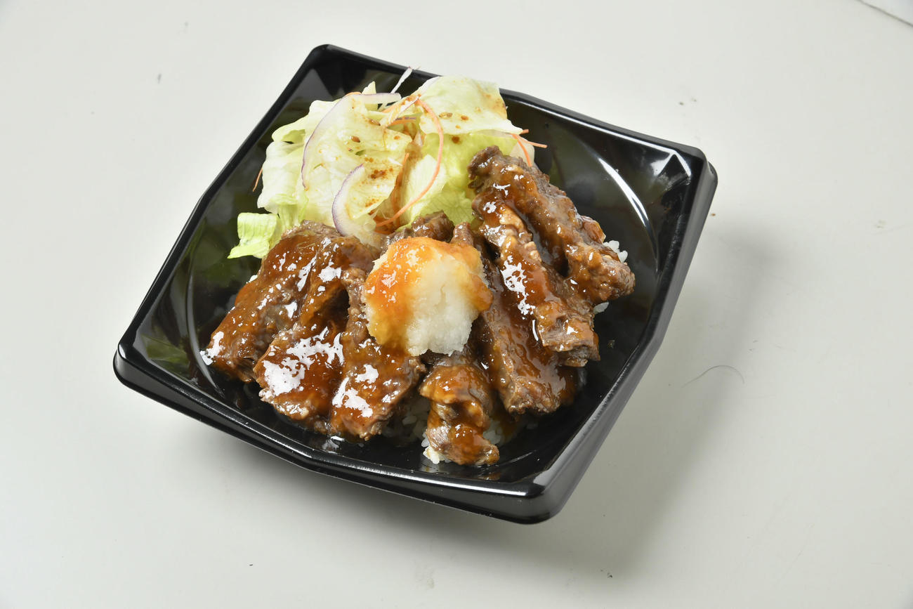 糸井の超パワフルハラミ丼（甲子園球場提供）