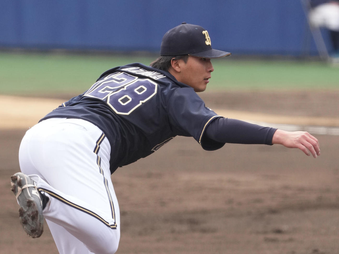 中日対オリックス　4回無失点と好投するオリックス先発の東（撮影・森本幸一）