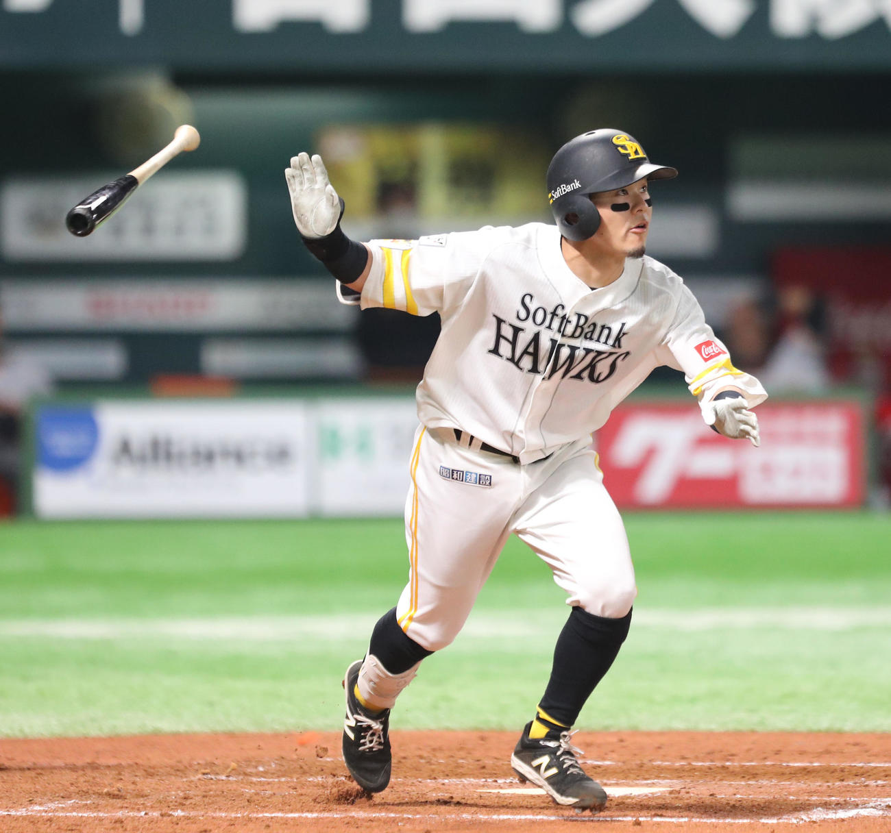 ソフトバンク対巨人　7回裏ソフトバンク2死、牧原大は右超えに本塁打を放つ（撮影・梅根麻紀）