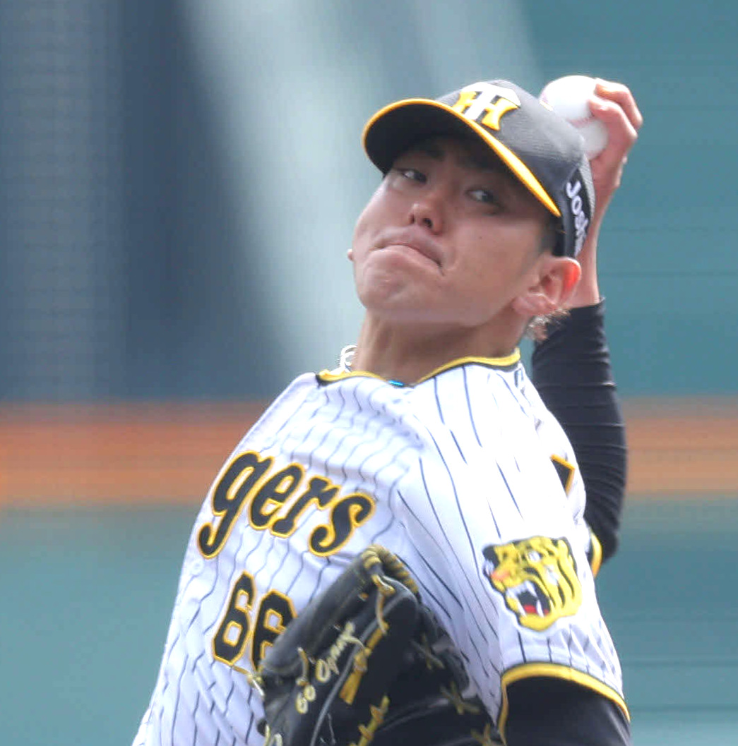 力投する阪神小川（撮影・河田真司）