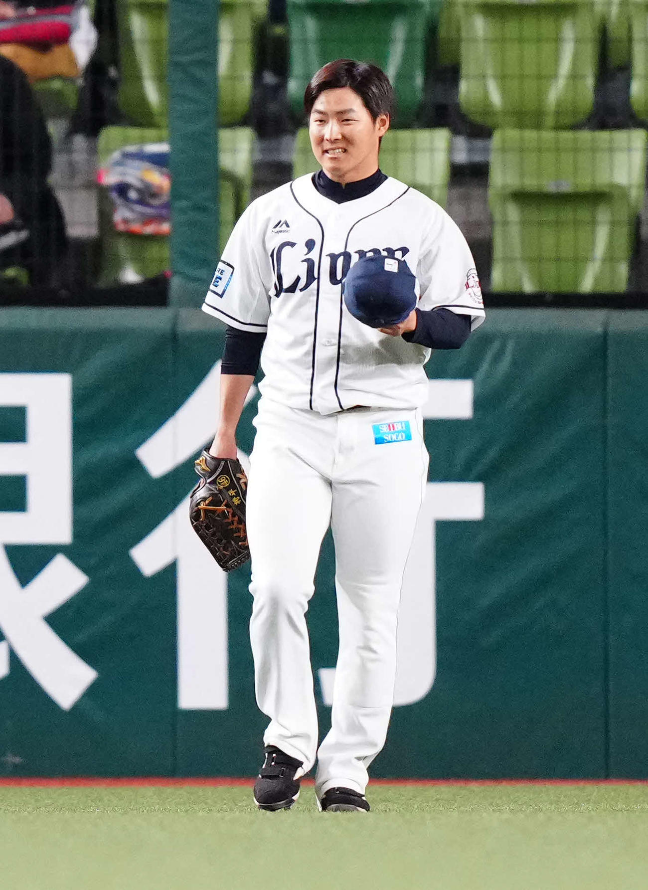 西武対日本ハム　5回表日本ハム1死、松本剛の打球を好捕した中堅手鈴木（撮影・江口和貴）
