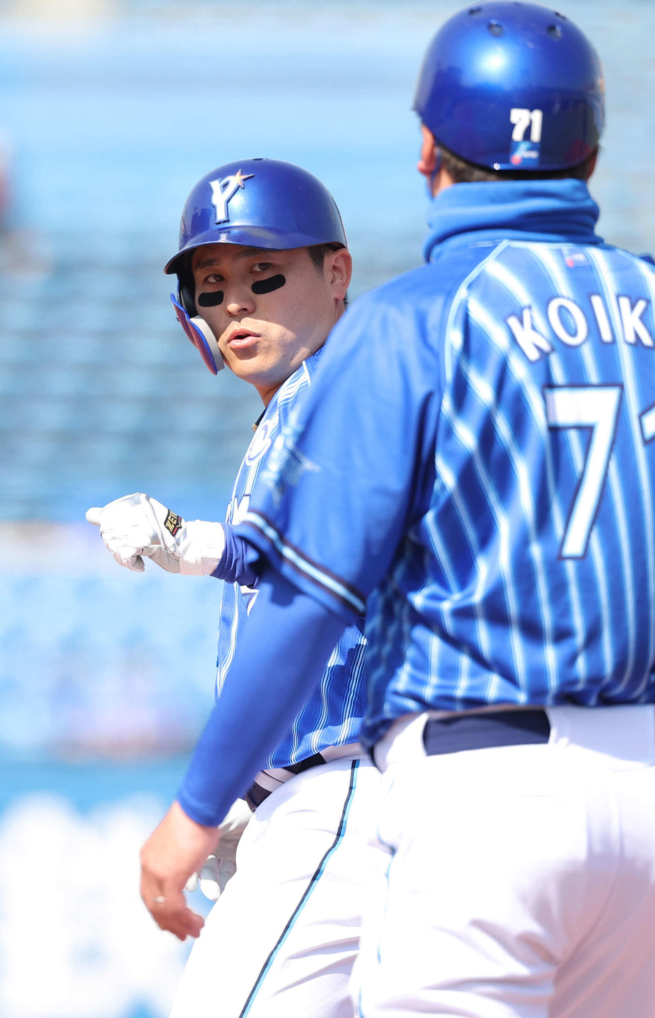 ヤクルト対DeNA 2回表DeNA2死、右前打を放った佐野（撮影・河野匠）