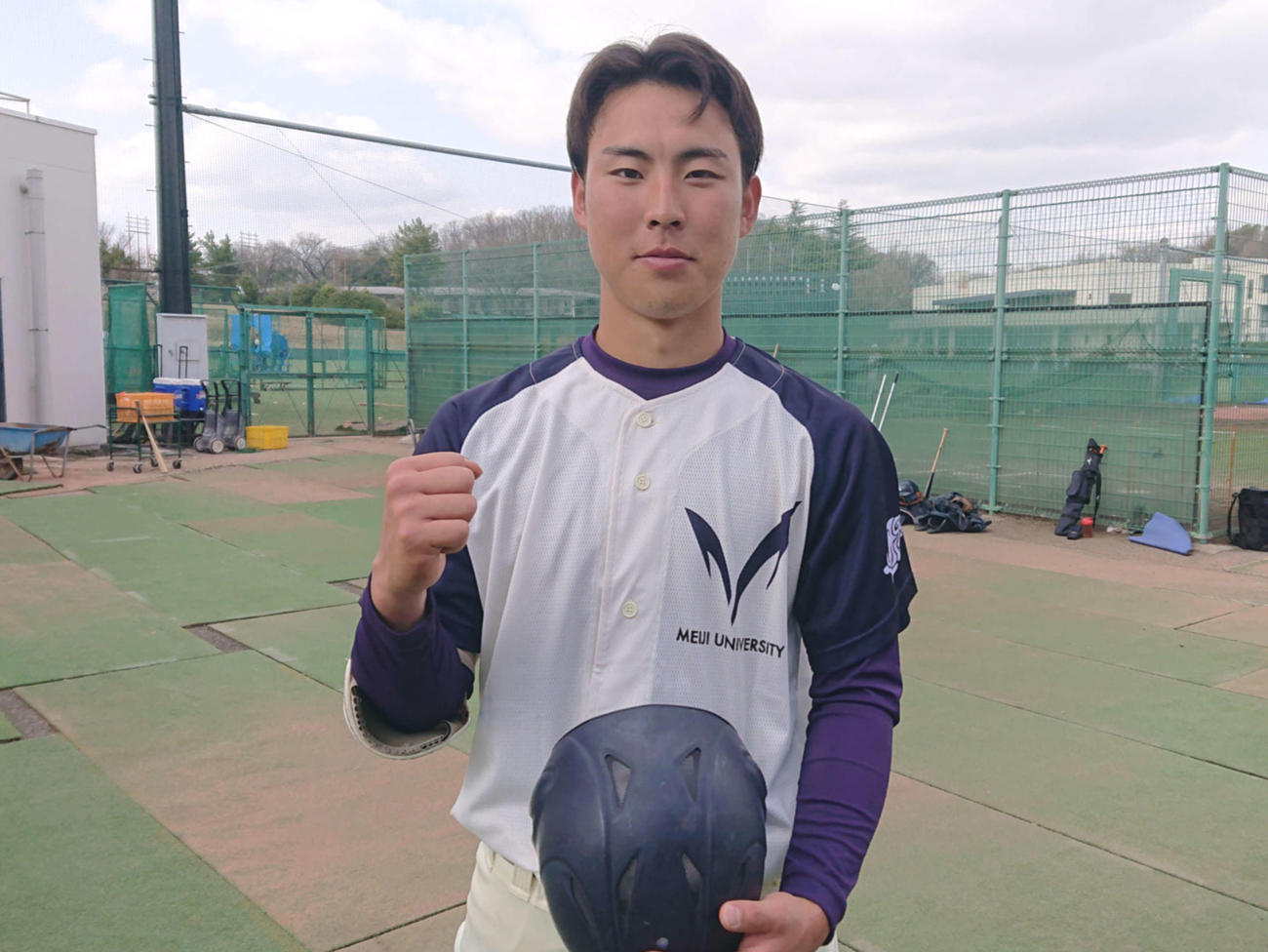 今年初の対外試合で、途中出場を果たし、大学野球幸先のいいスタートを切った1年生の宮田（撮影・保坂淑子）