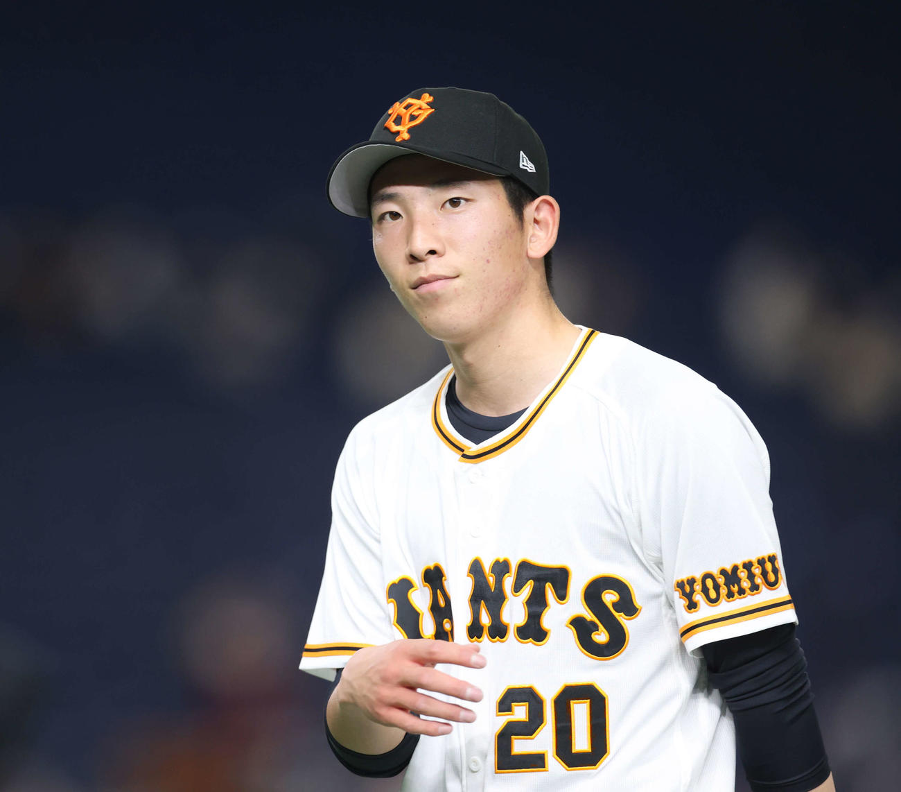 巨人対楽天　4回表を抑える戸郷（撮影・河田真司）