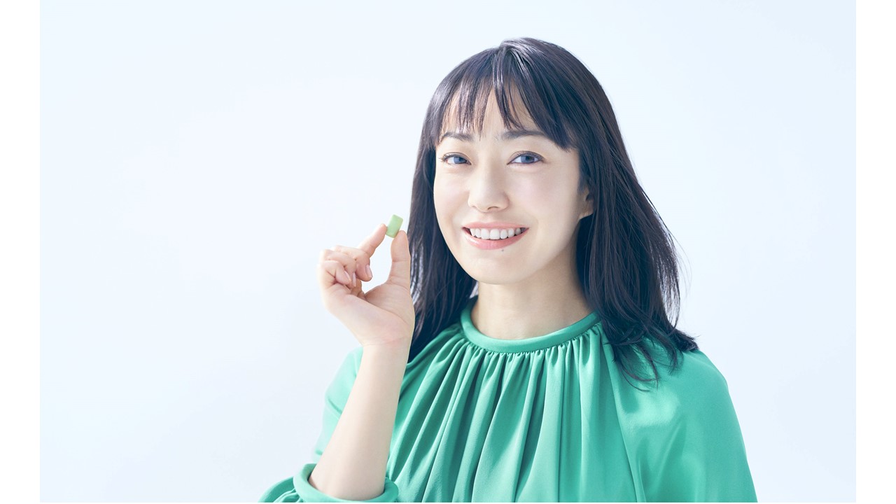 ロッテのホーム開幕戦で始球式を務める女優の菅野美穂