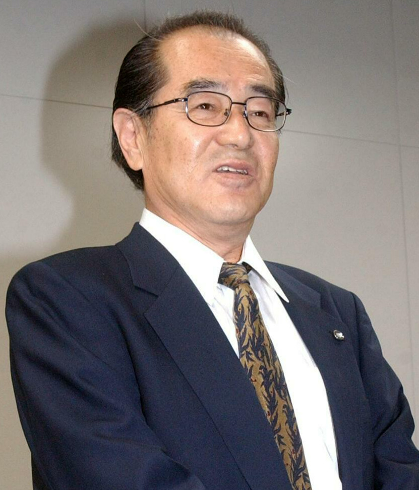 堀川吉則氏（2002年7月1日撮影）