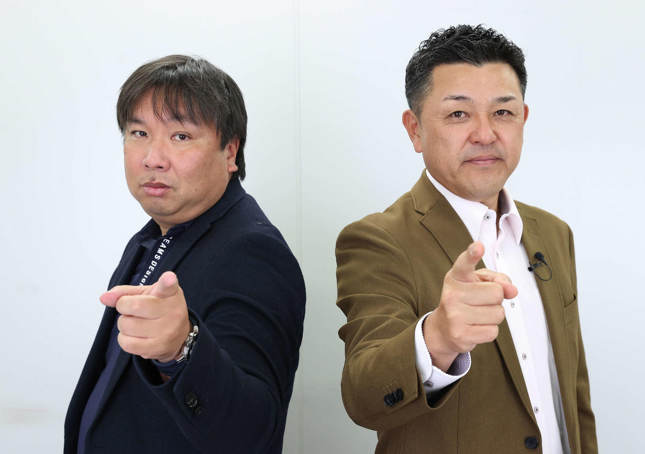 順位予想を行った里崎氏（左）と谷繁氏（撮影・河野匠）