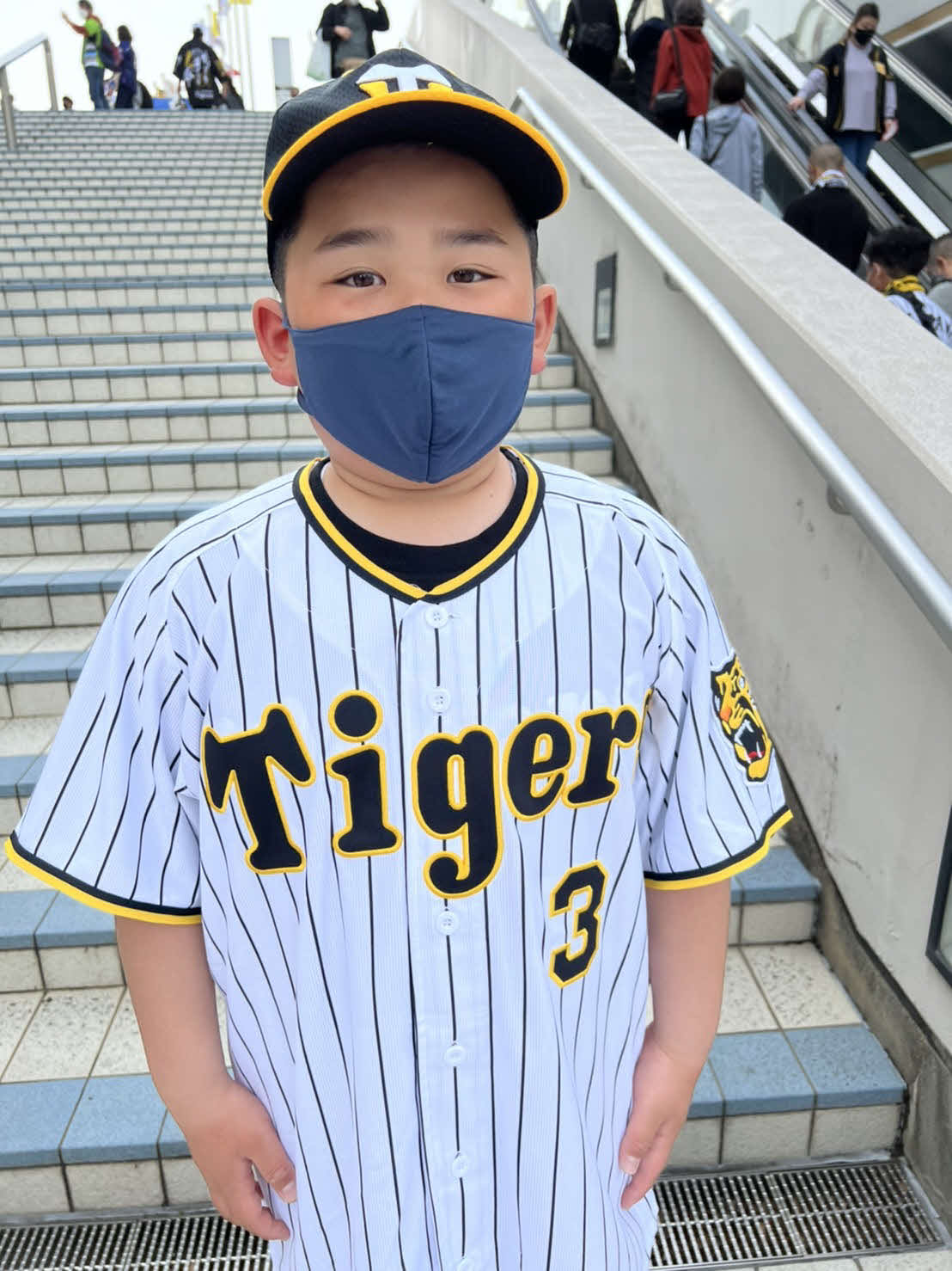 阪神の開幕戦を観戦に来た橋本涼介君