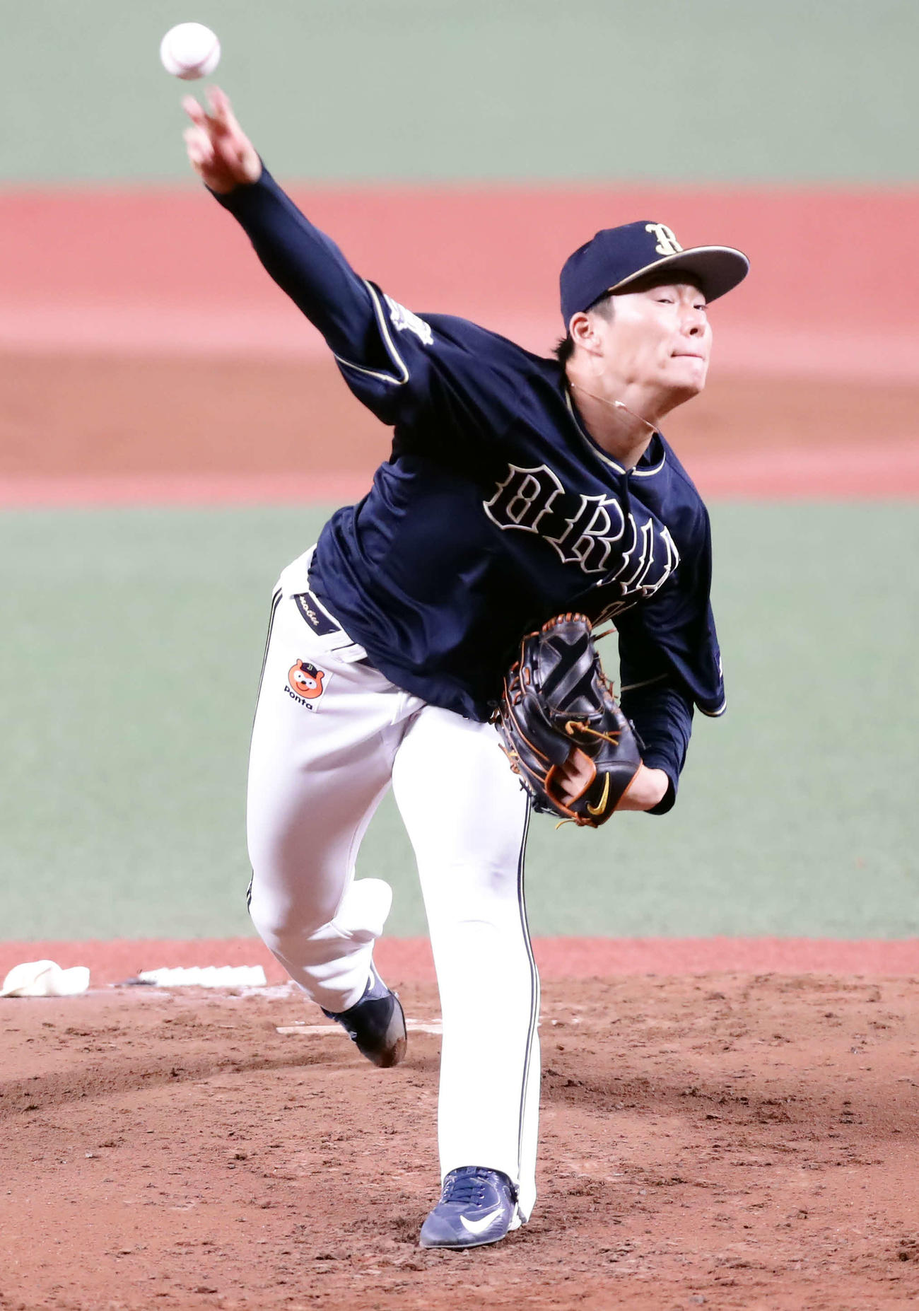 西武対オリックス　力投するオリックス先発の山本（撮影・浅見桂子）