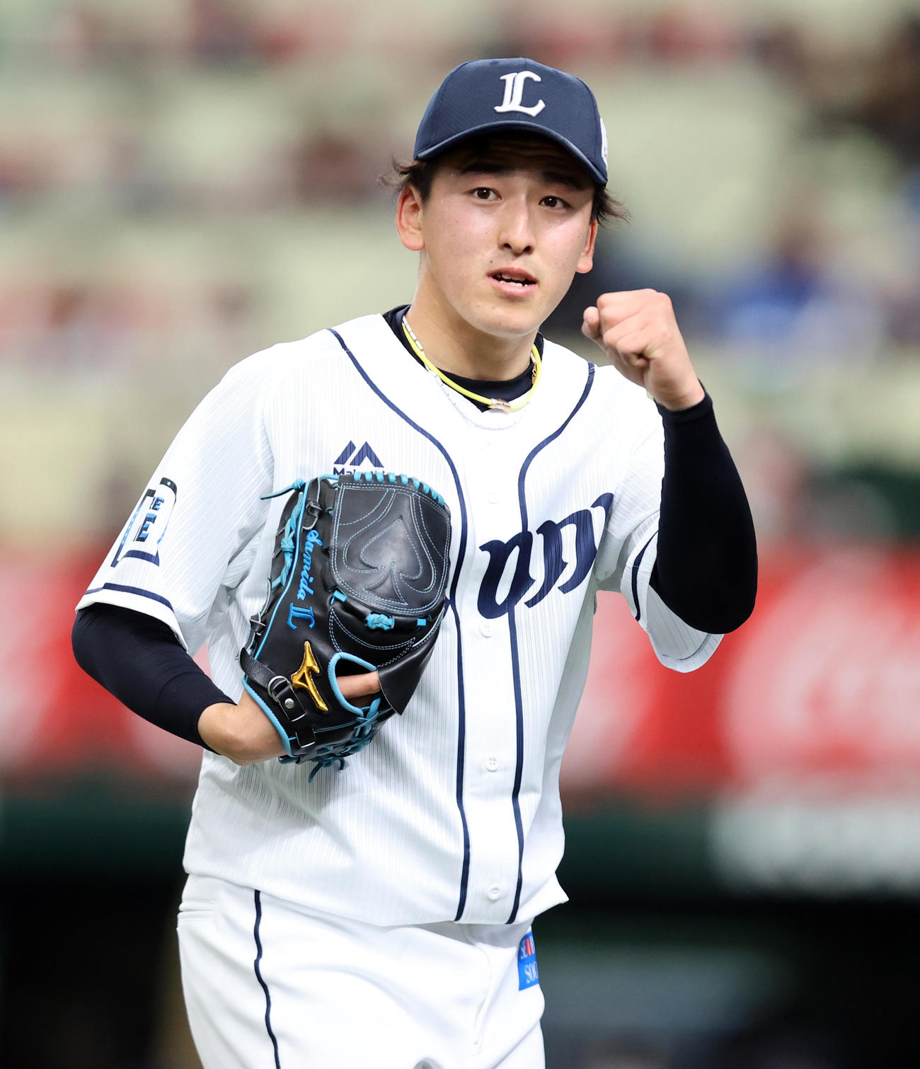 西武対オリックス　7回表オリックスの攻撃を抑えた隅田はガッツポーズ（撮影・浅見桂子）