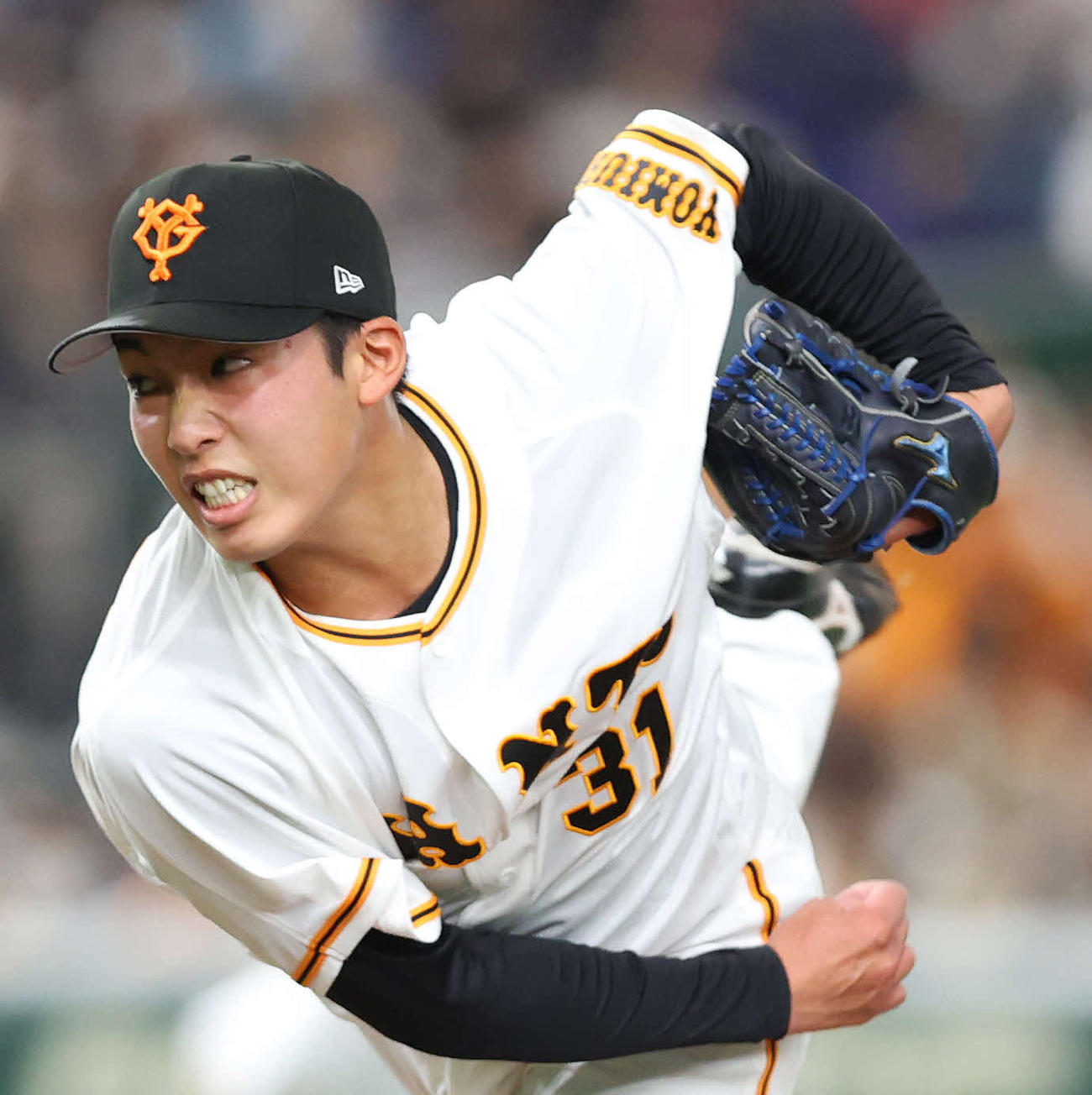 巨人先発の赤星（撮影・河田真司）