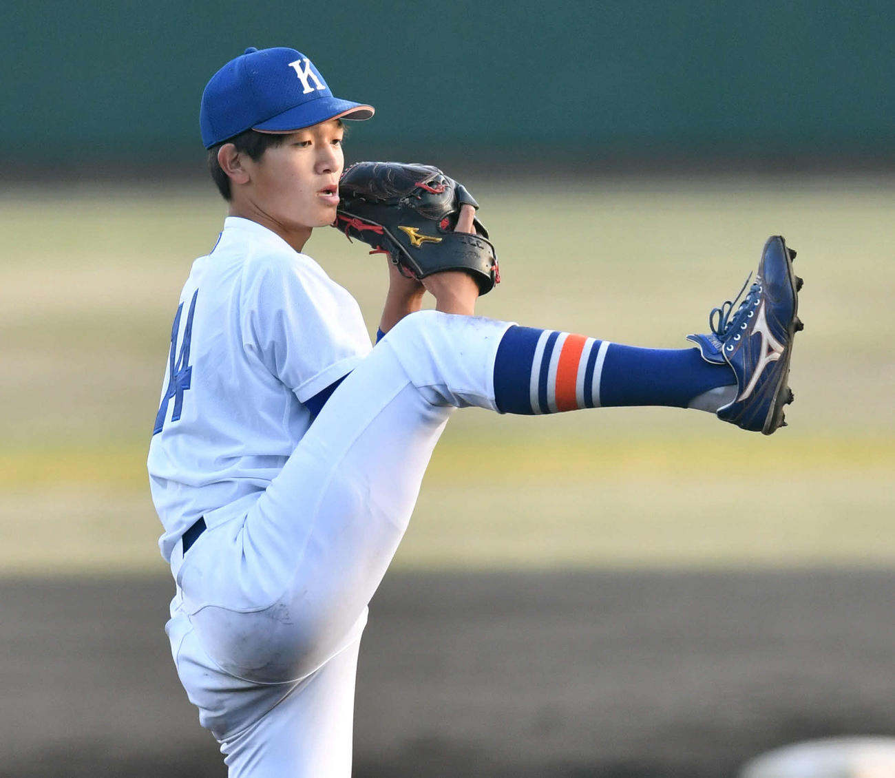 駒大対亜大　8回1失点の好投を見せた駒大・高井（撮影・岩下翔太）