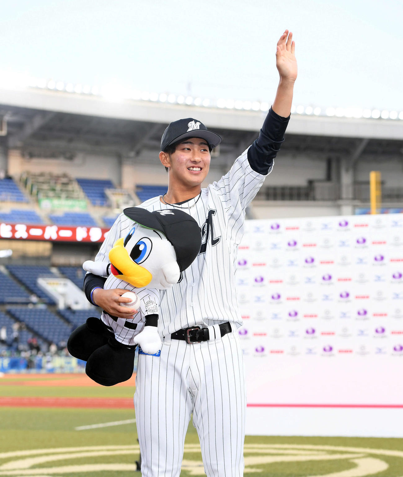 昨年4月1日の初登板、初先発で初勝利を挙げたロッテ本前郁也