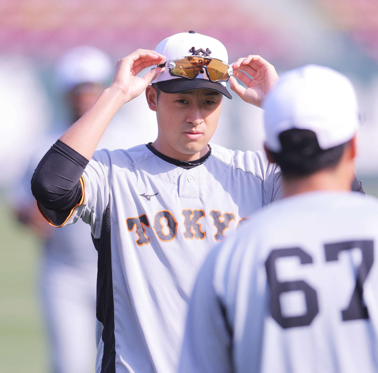 広島対巨人　試合前練習に臨む巨人堀田（撮影・河田真司）