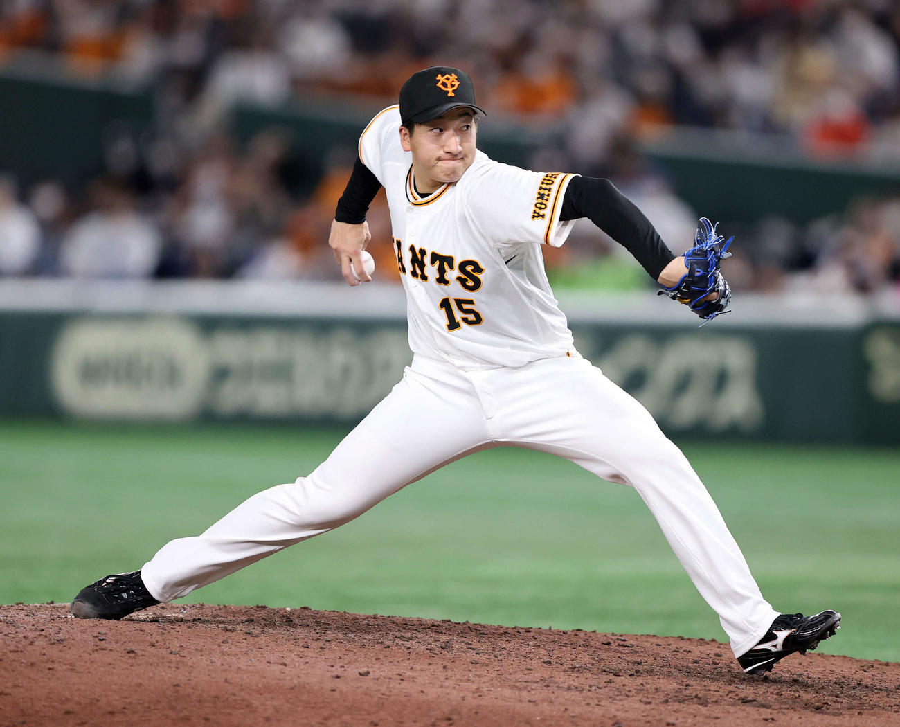 巨人対ヤクルト　力投する巨人3番手の大勢（撮影・鈴木正人）